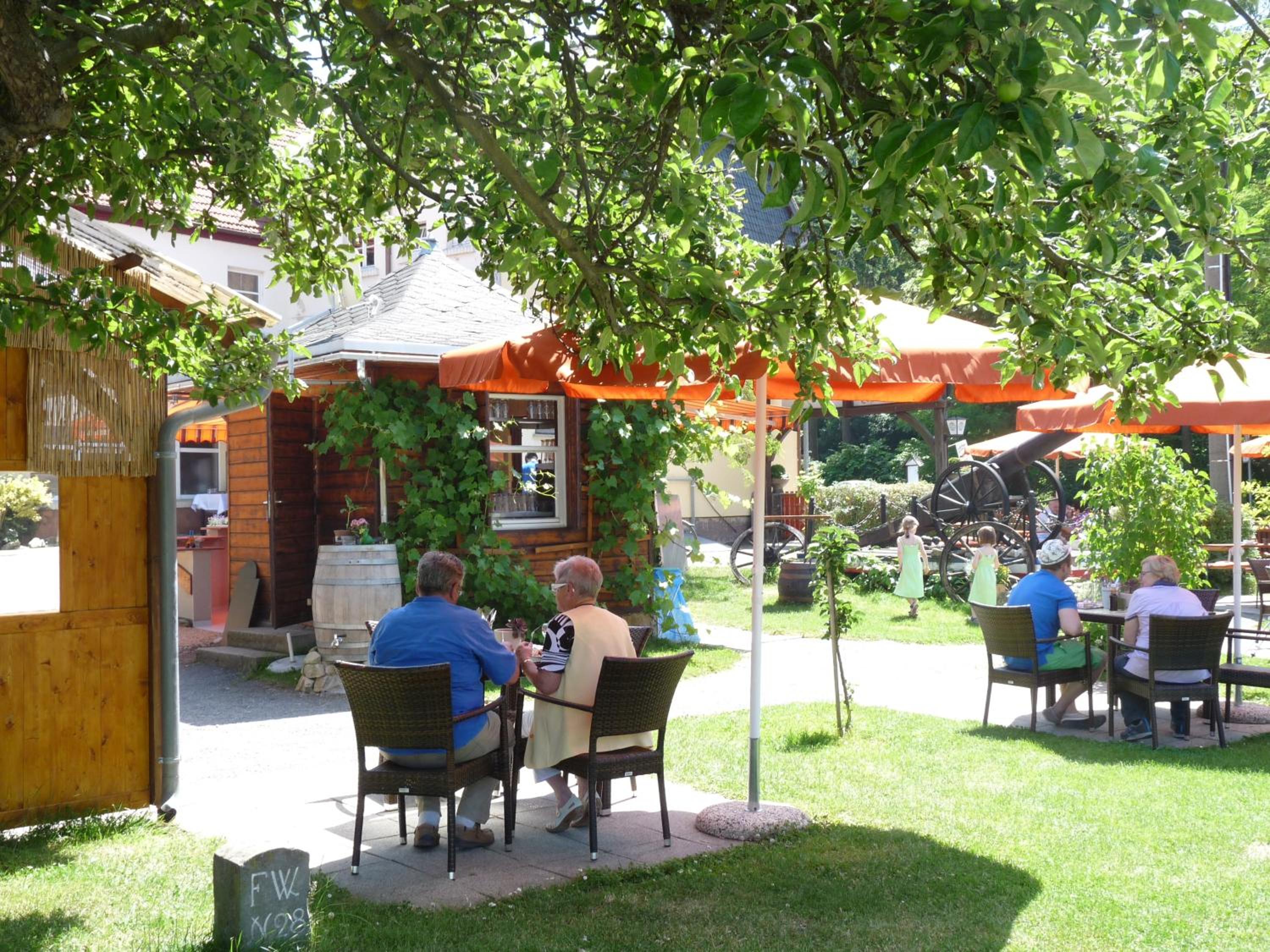 Hotel zur Kanone - Property Image 1