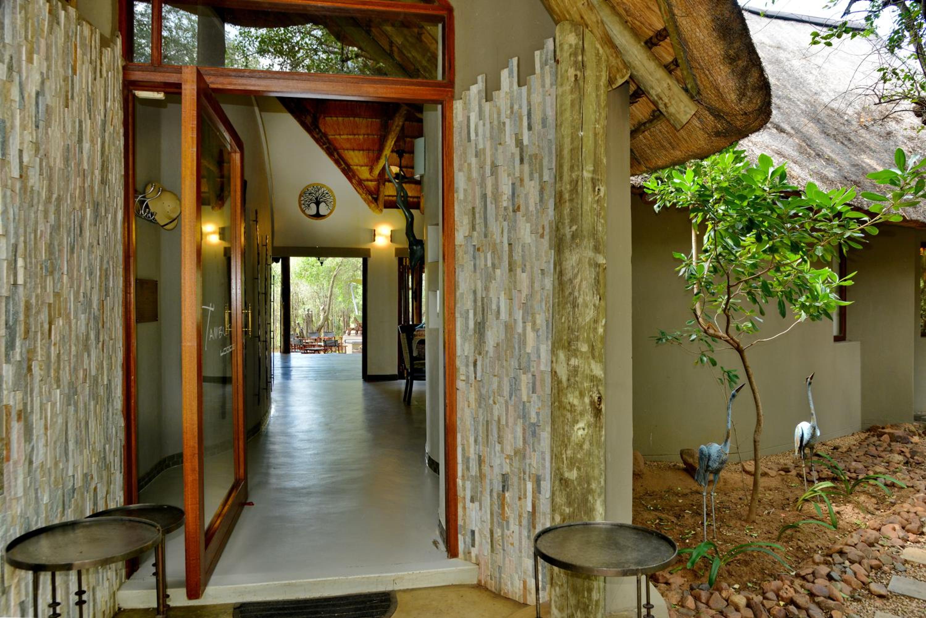Tambuti Lodge