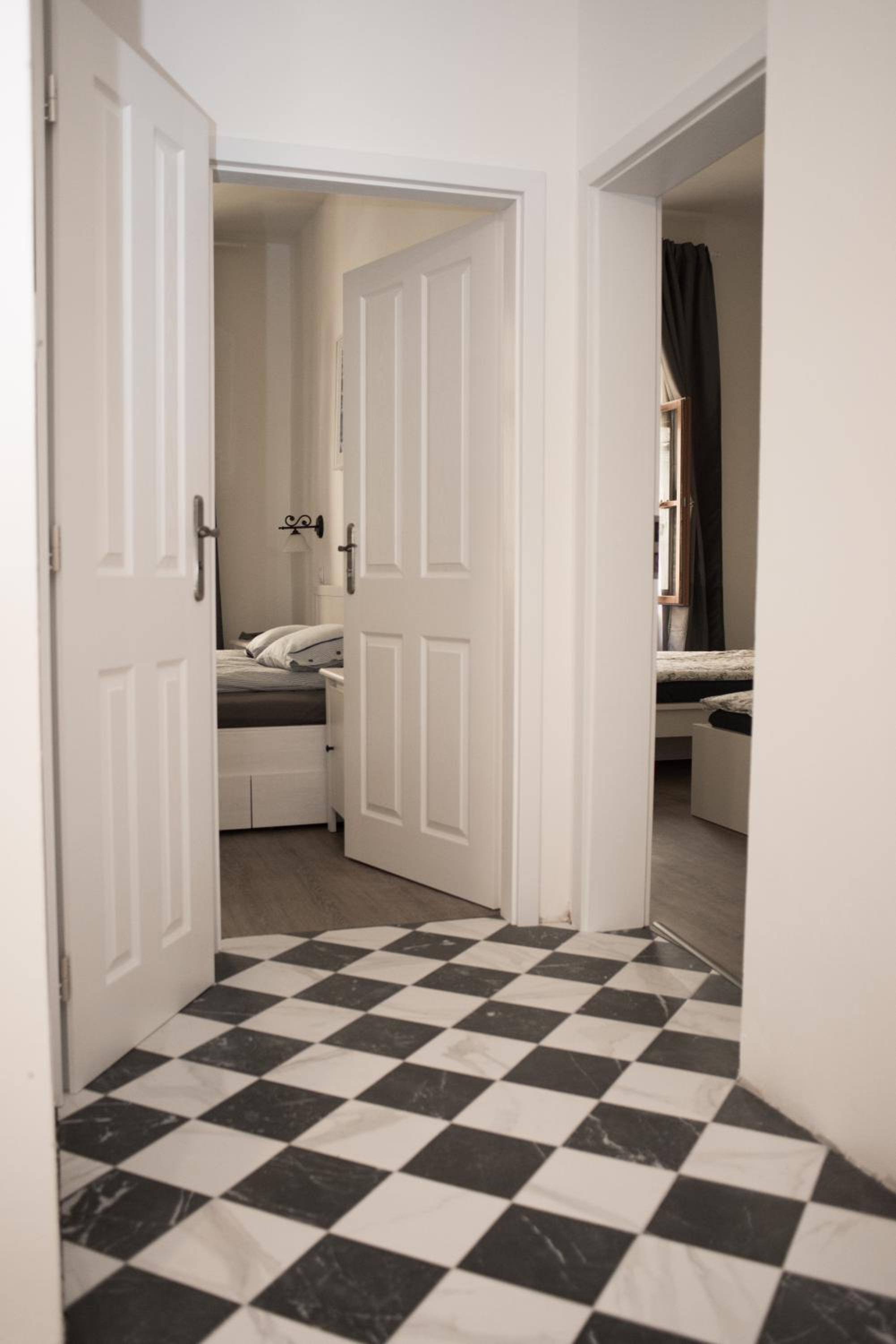 Apartment Florenc with 3-bathrooms & bedrooms