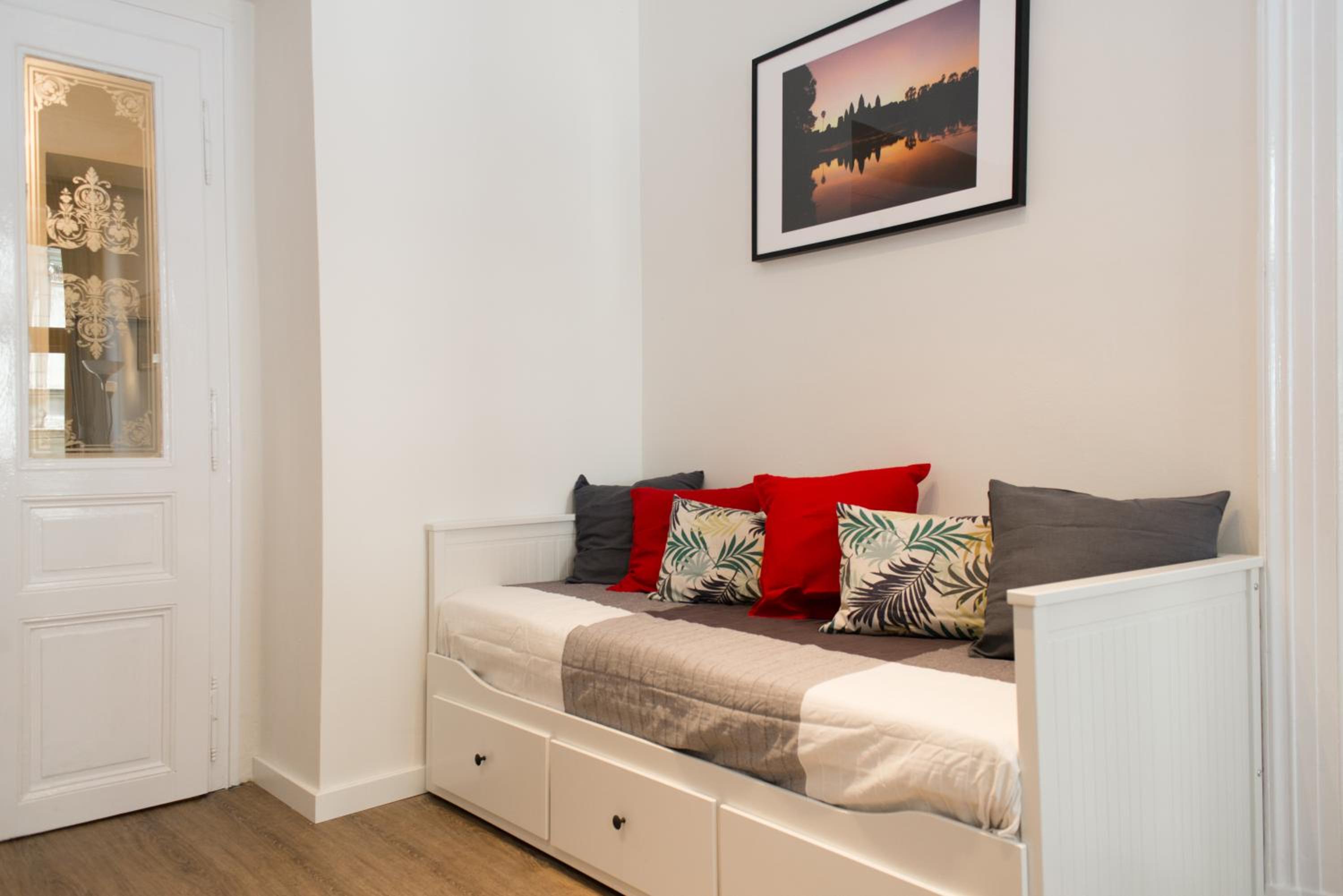 Apartment Florenc with 3-bathrooms & bedrooms