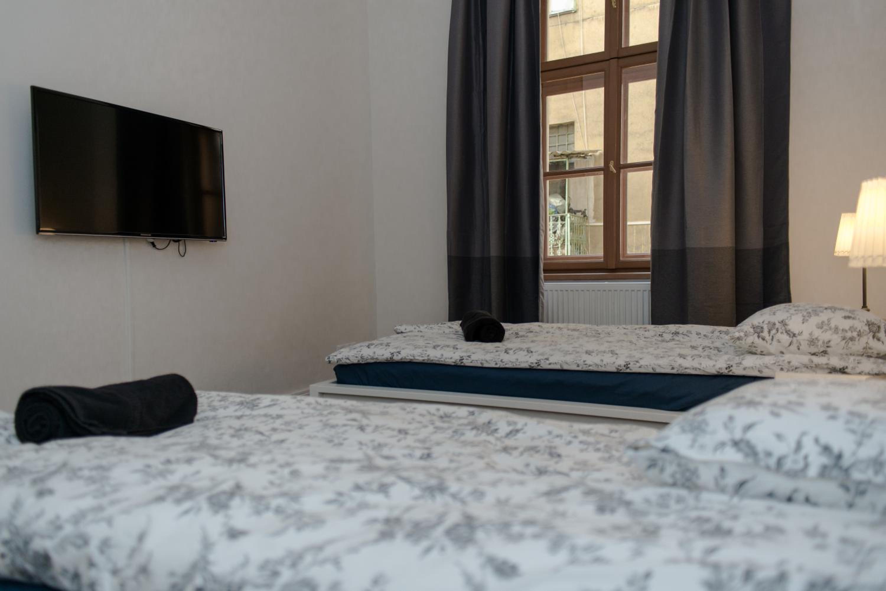 Apartment Florenc with 3-bathrooms & bedrooms
