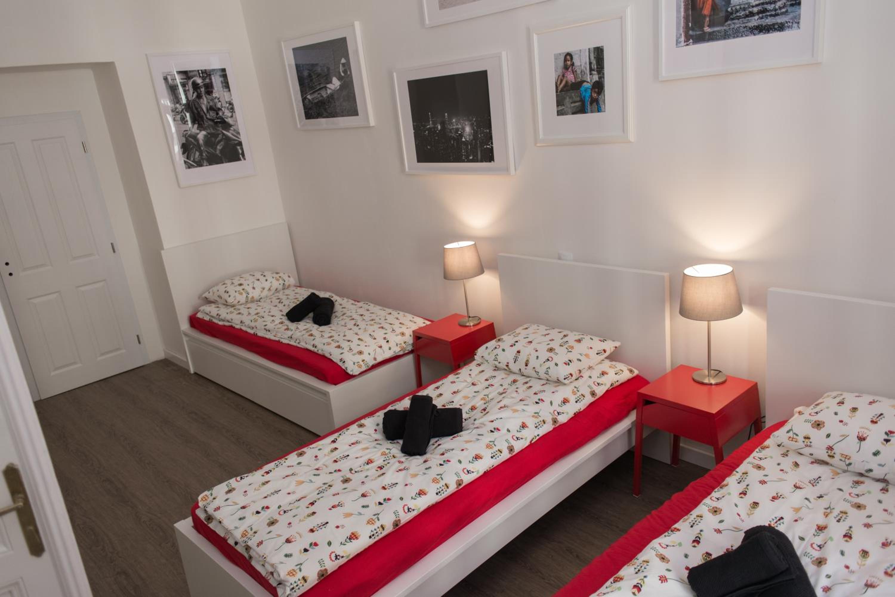 Apartment Florenc with 3-bathrooms & bedrooms