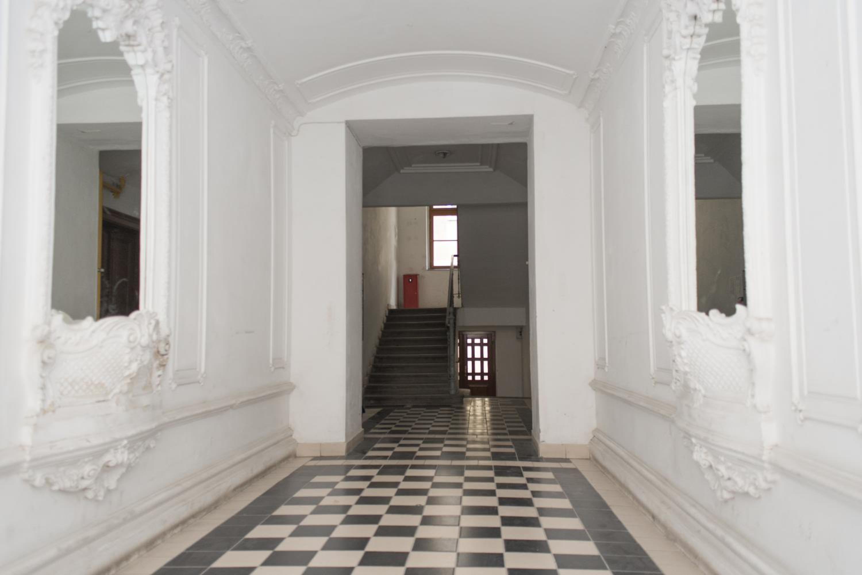 Apartment Florenc with 3-bathrooms & bedrooms