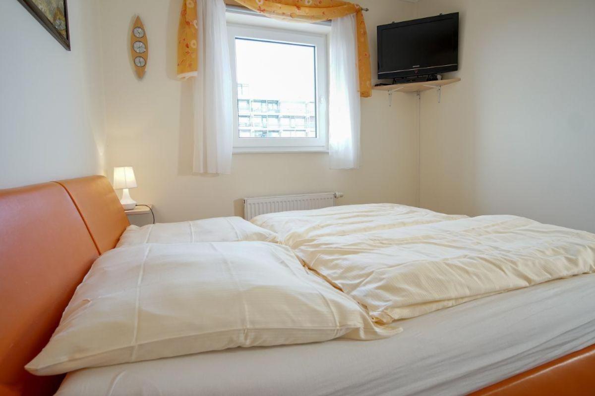 Haus-Ostseeapartments-am-Fehmarnsund-Wohnung-26-Wellenrauschen