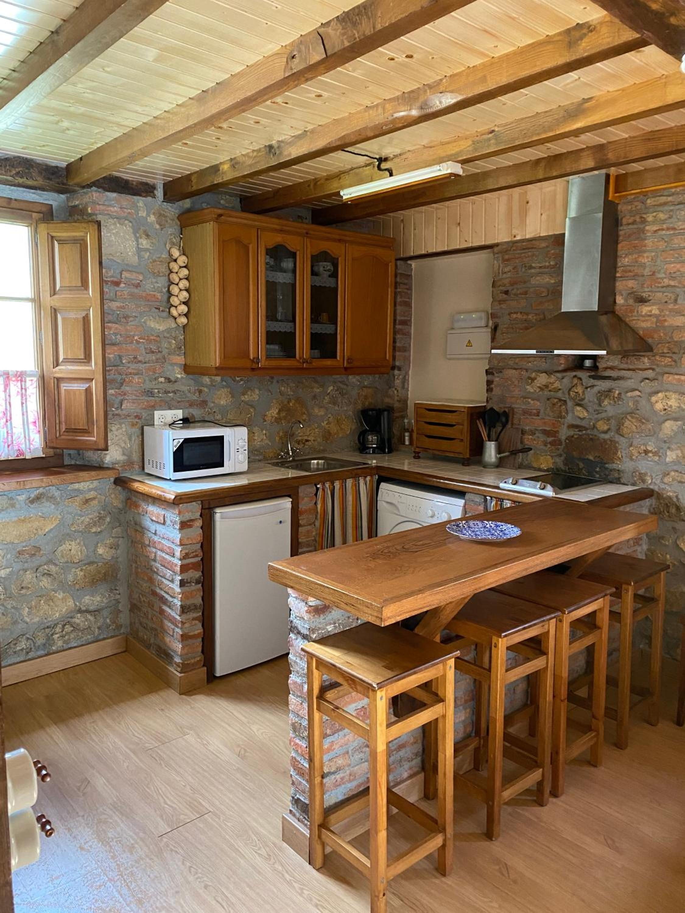 Apartamentos Rurales La Caviana