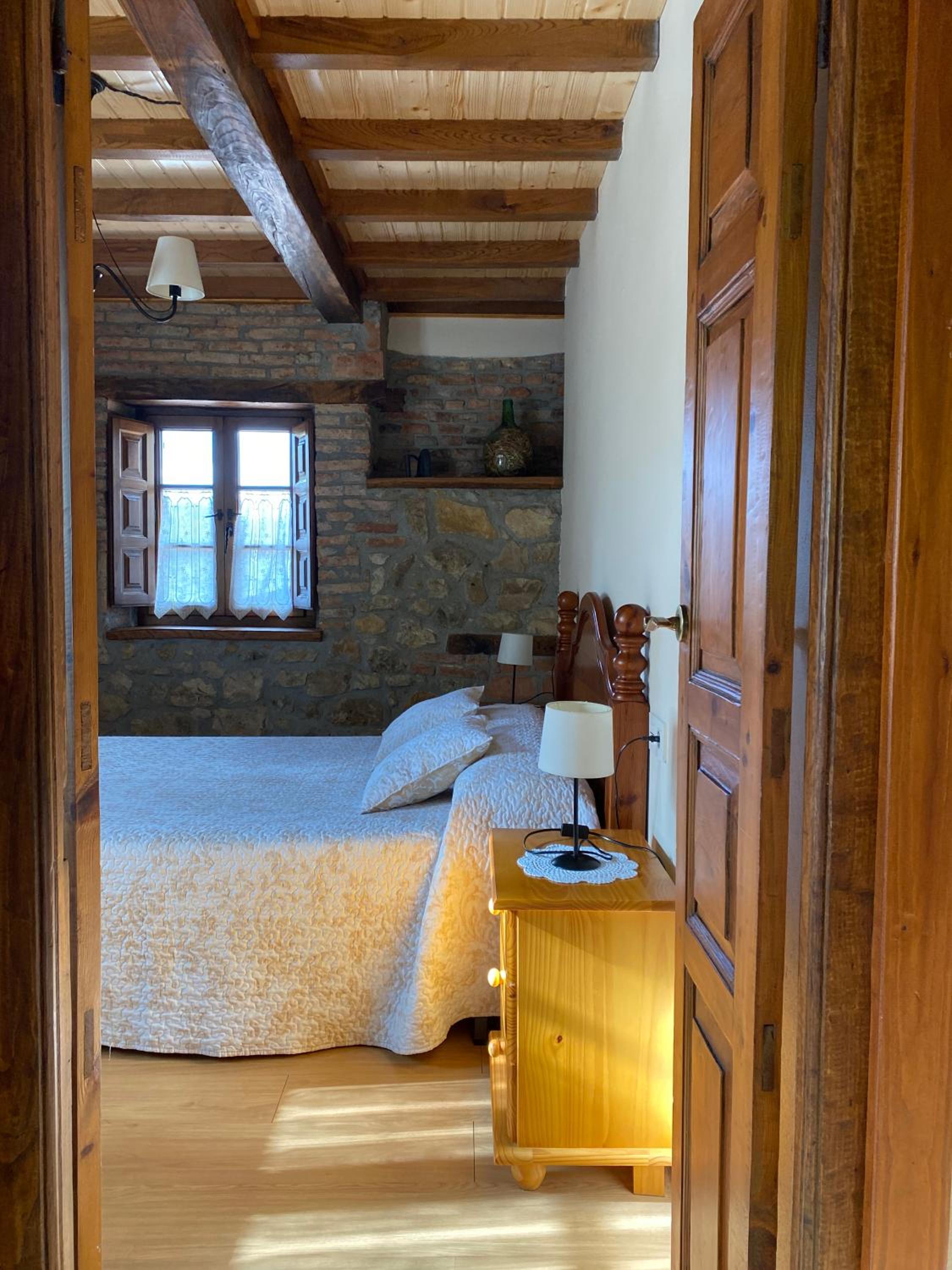 Apartamentos Rurales La Caviana