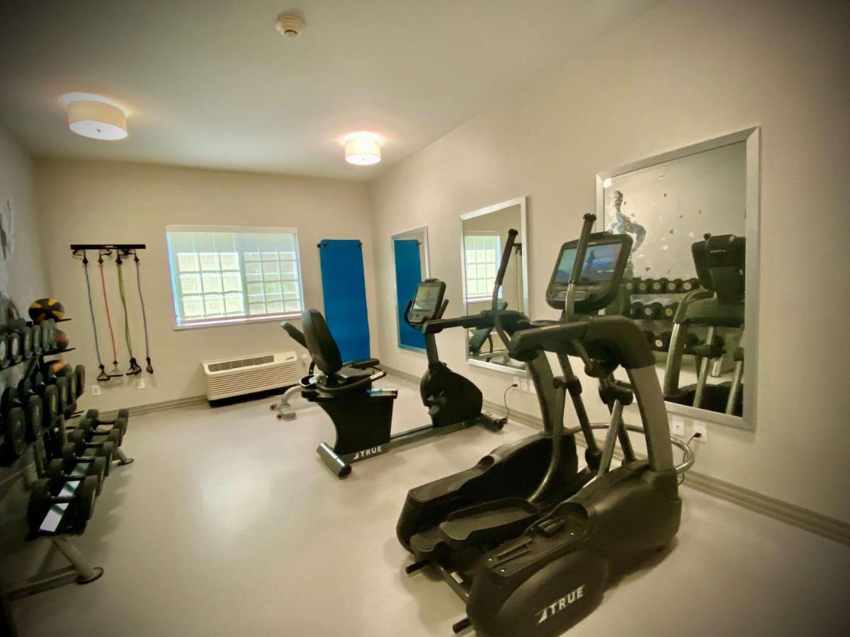 Best Western Brockport Inn  Suites - Property Image 6