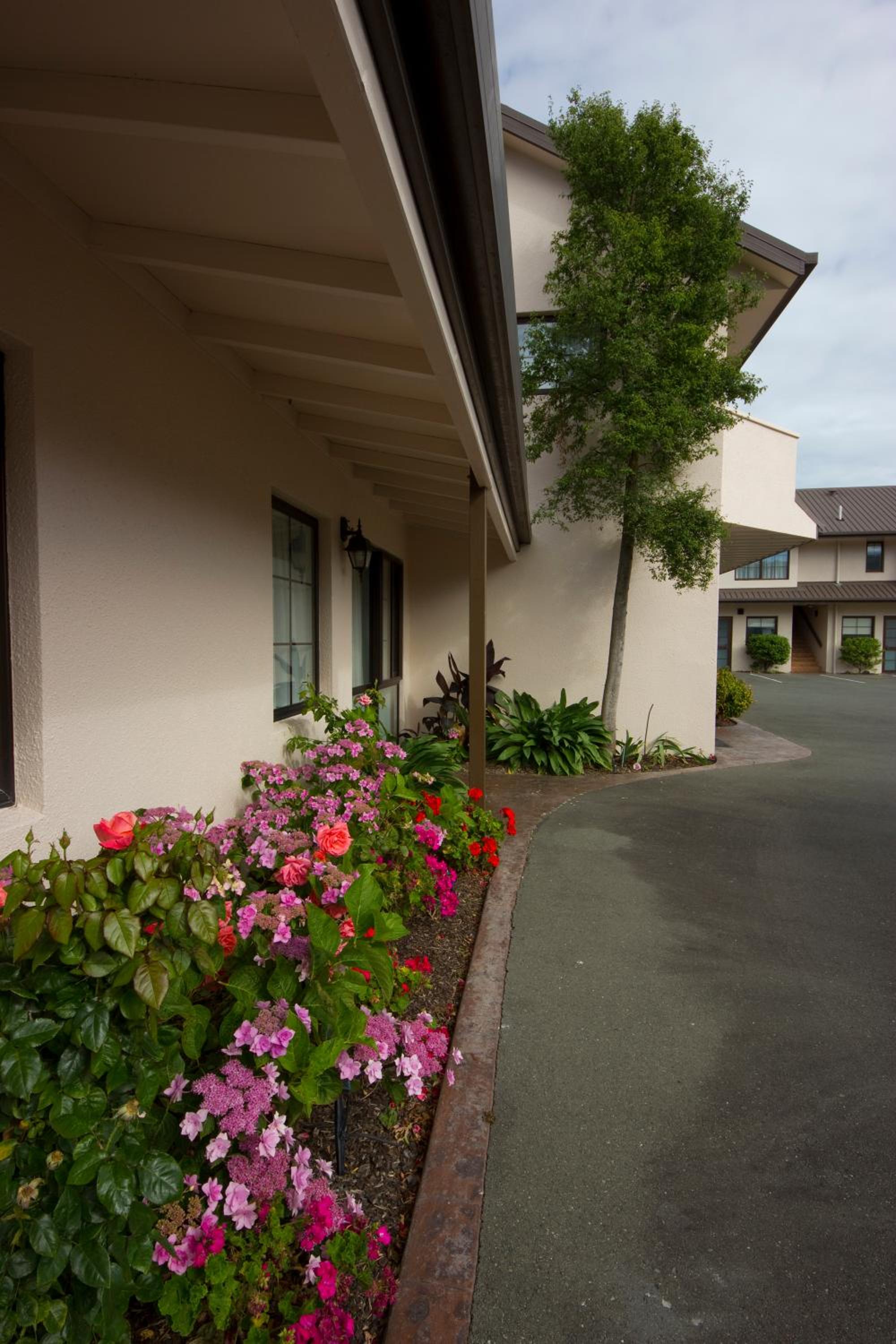 Arrow Motel Apartments