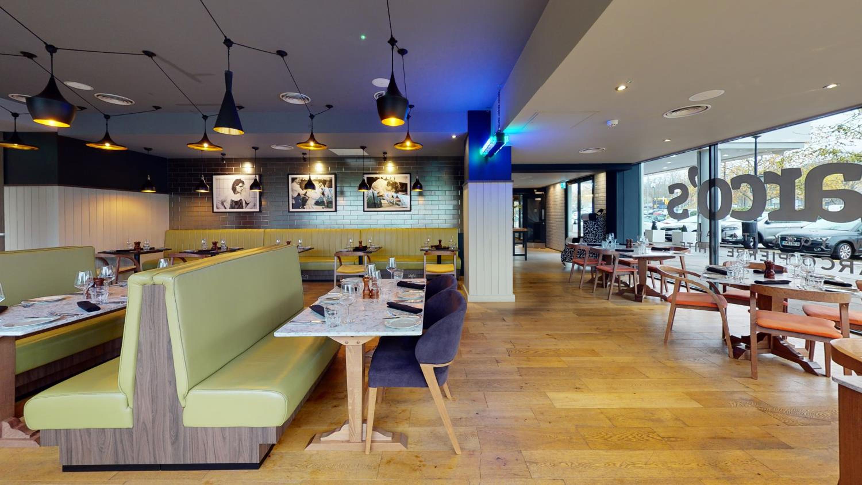 Milton Keynes Vacations - Holiday Inn Milton Keynes Central, an IHG Hotel - Property Image 6