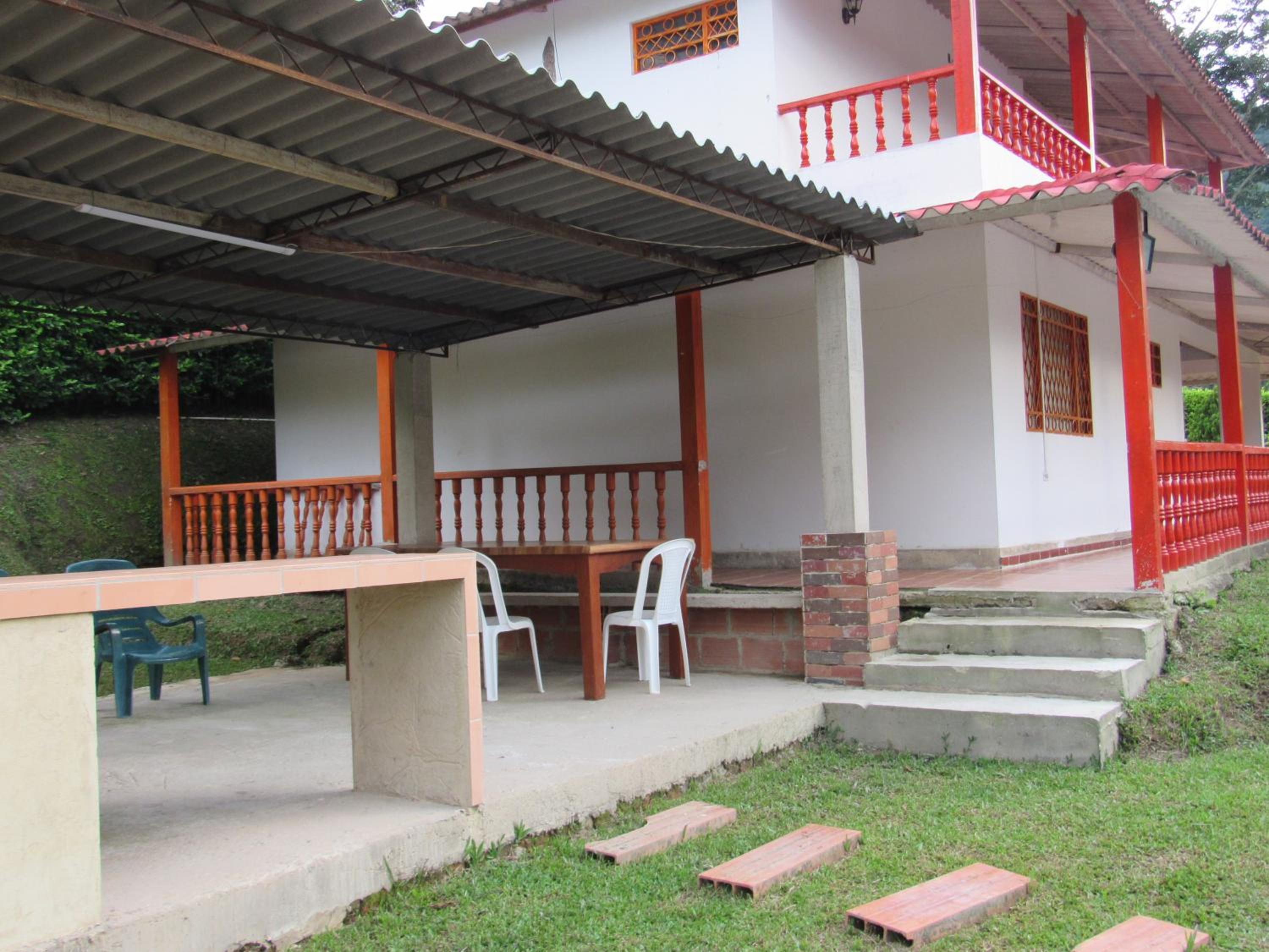 Casa Campestre Privada El Reposo con piscina y WIFI