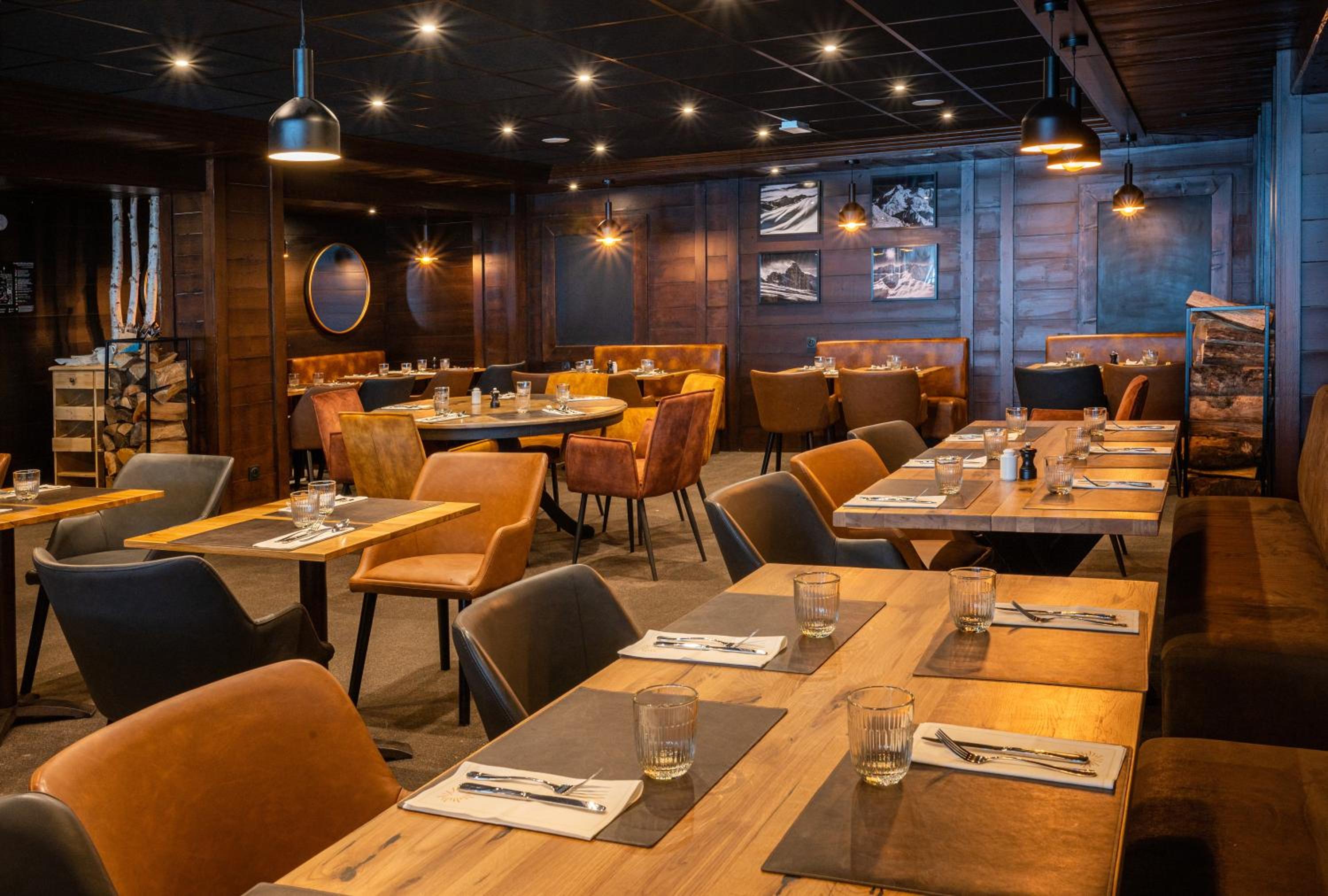 restaurant
