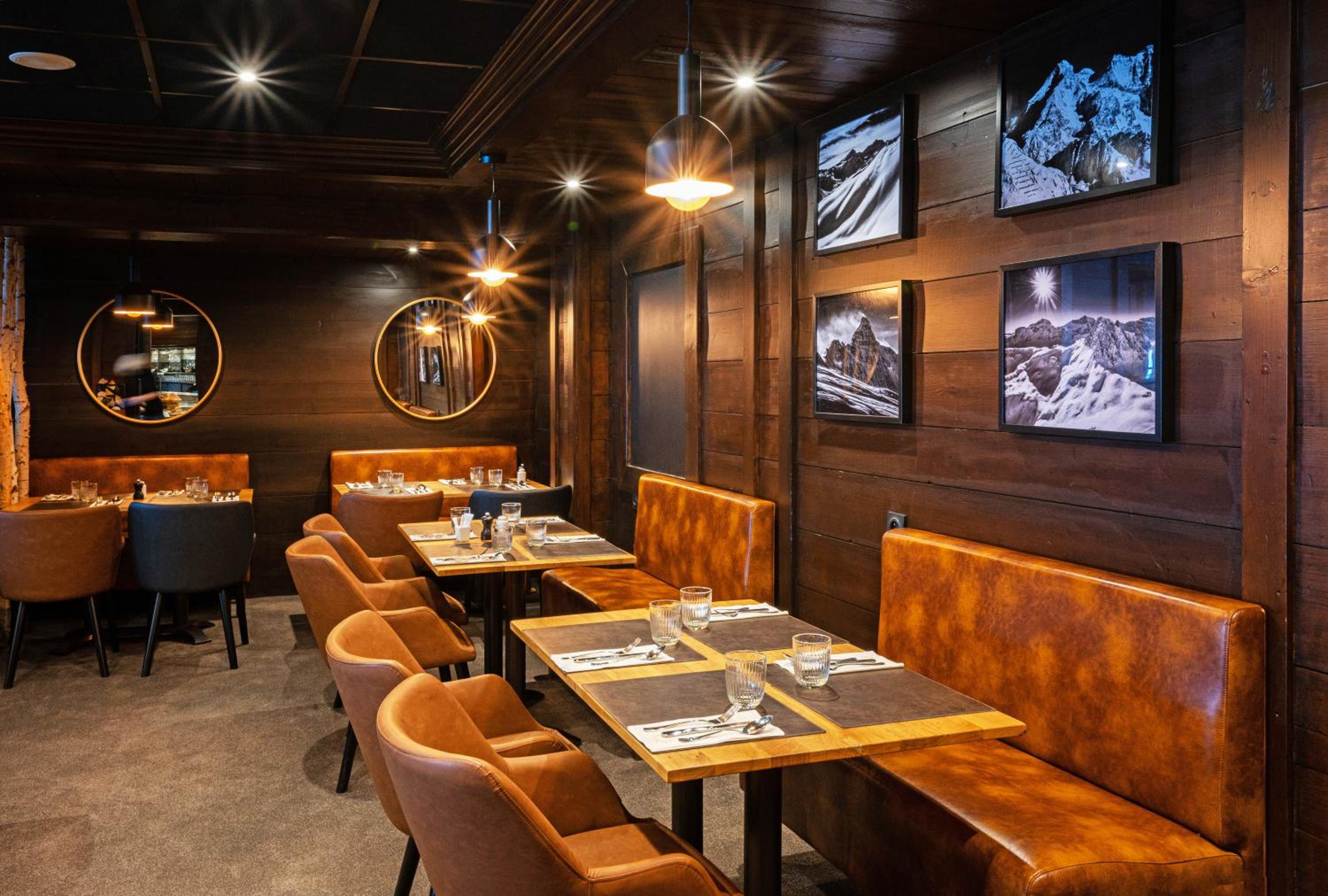 restaurant