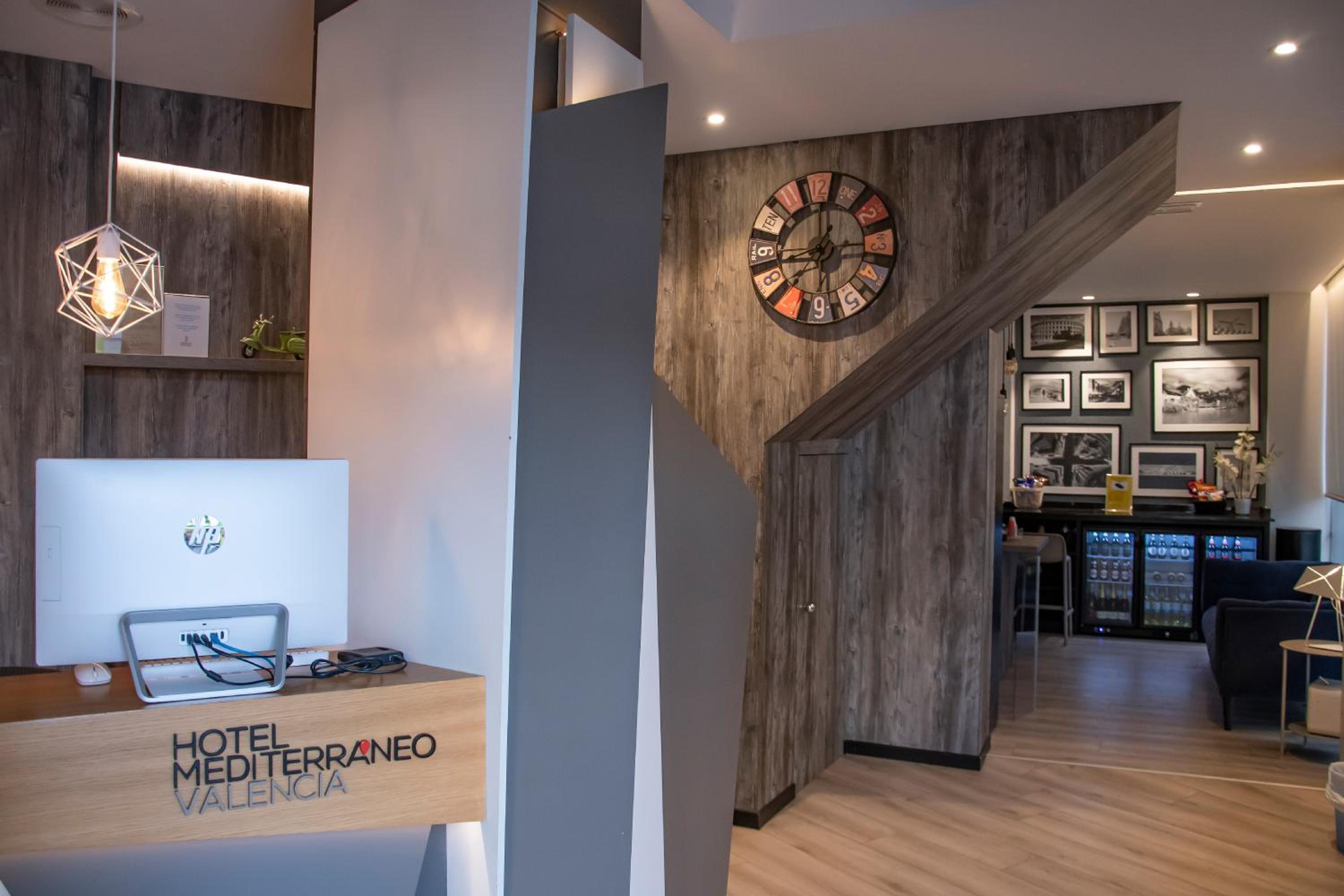Hotel Mediterraneo Valencia en Valencia — recepcion & lobby