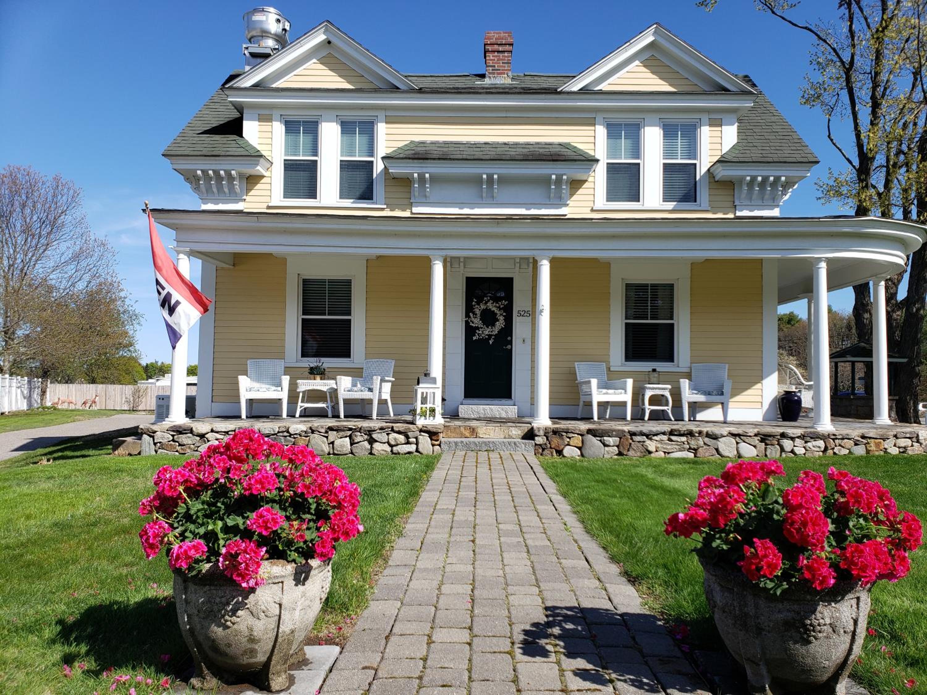 Elmere House Bed & Breakfast