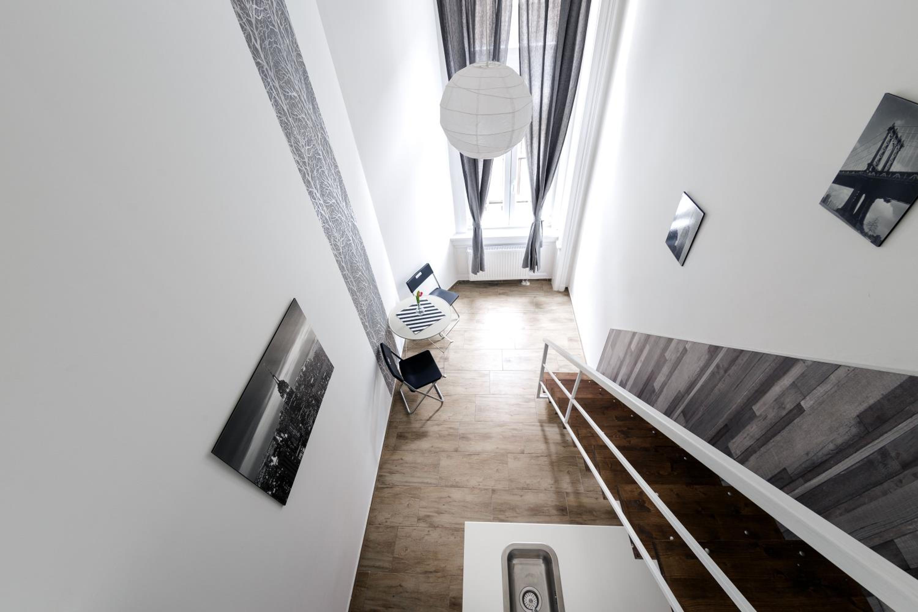 Rio's Stylish Central Flats view 4