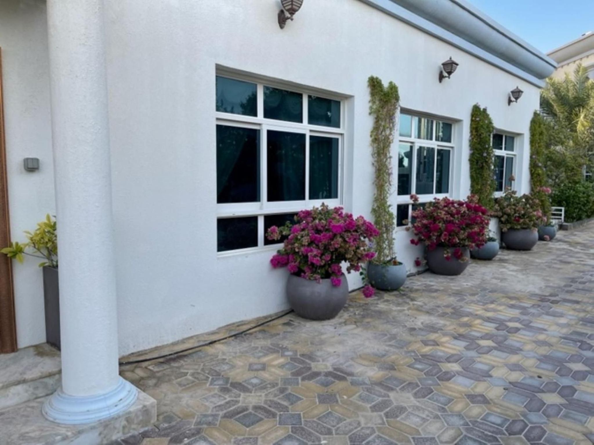 Alhosani property