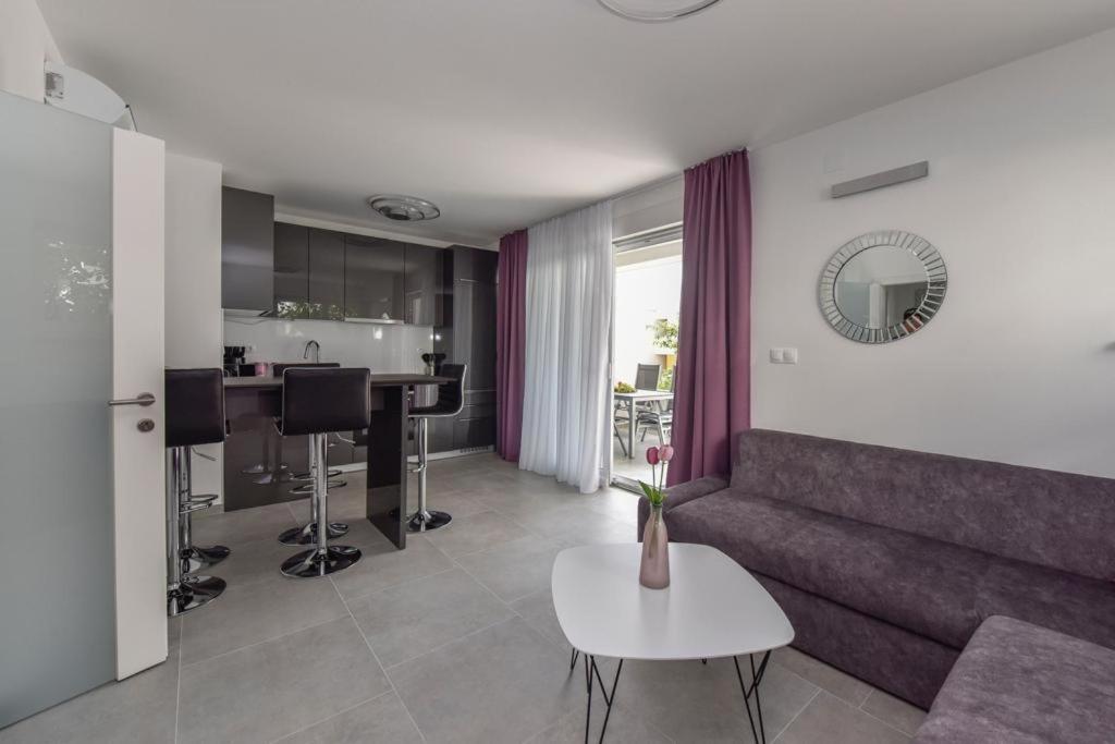 Apartman Bora 1 view 2