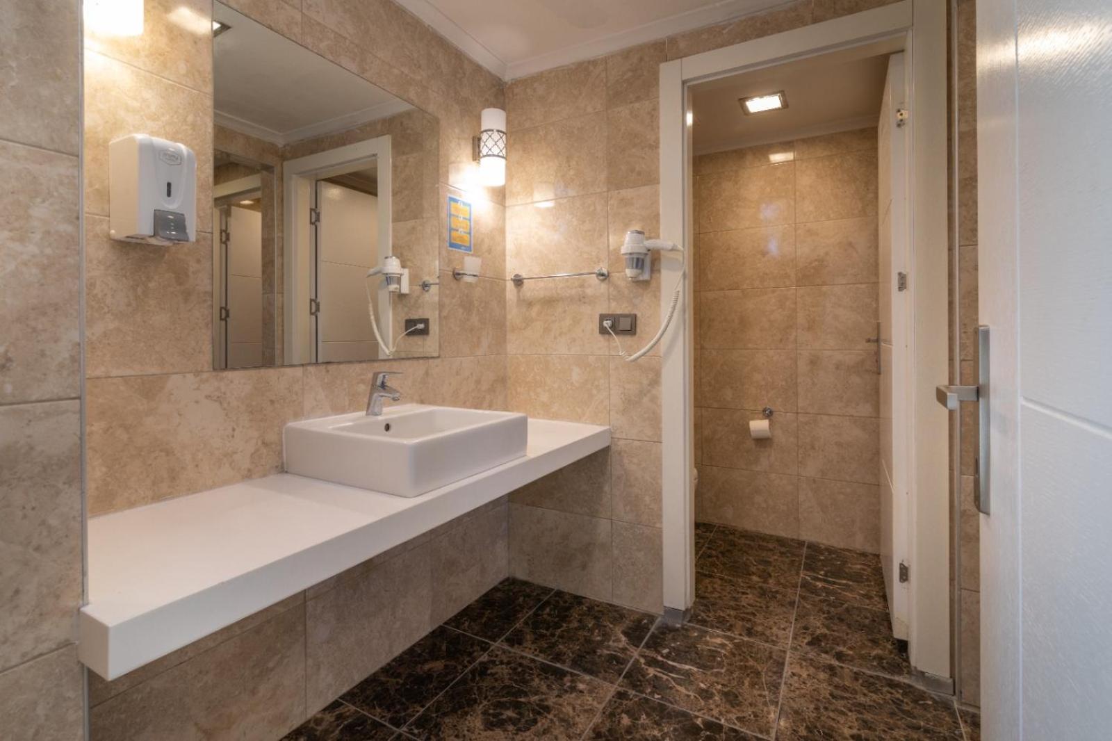 Aforia Thermal Residences - Image 73