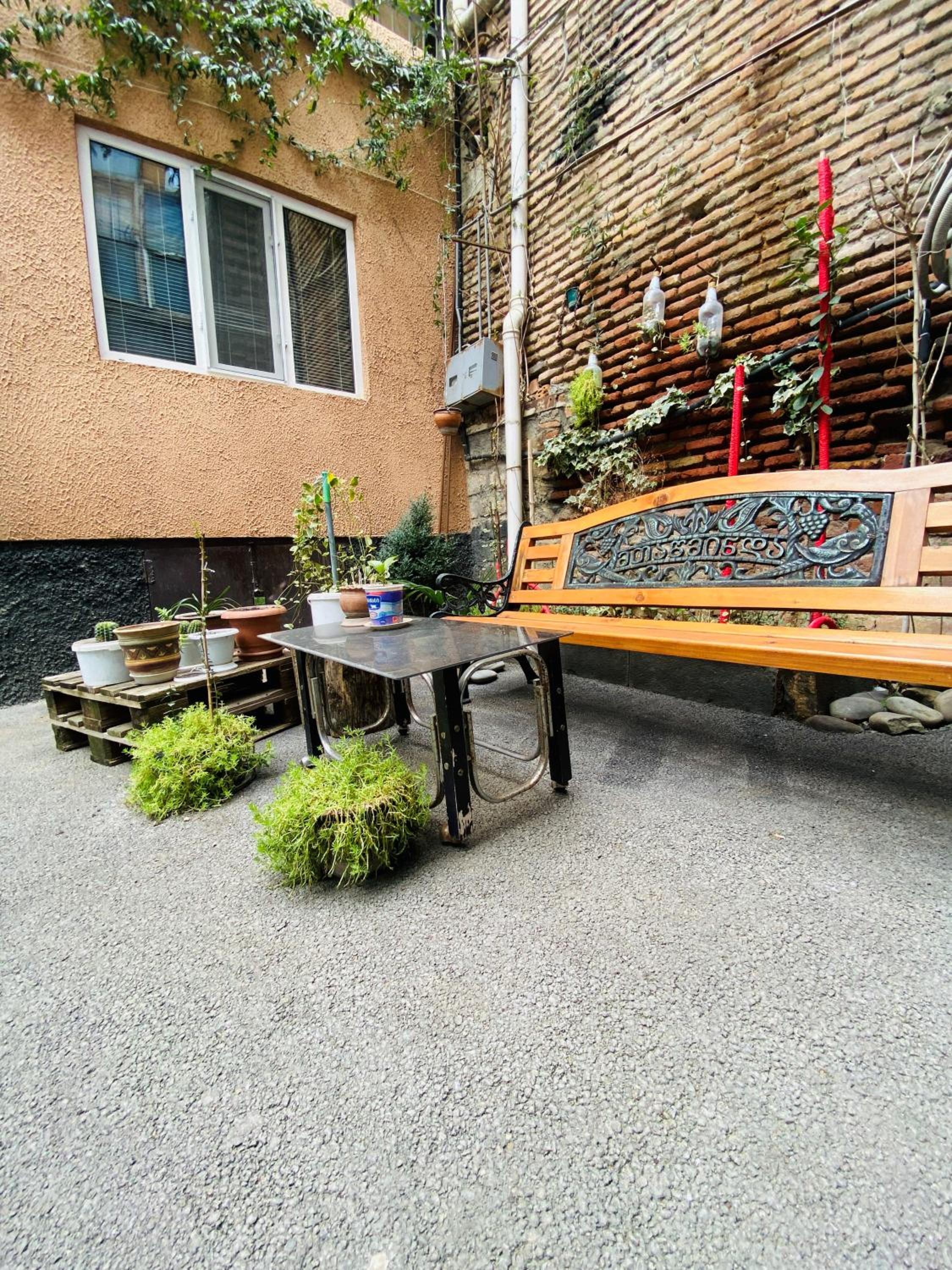 Photo 16