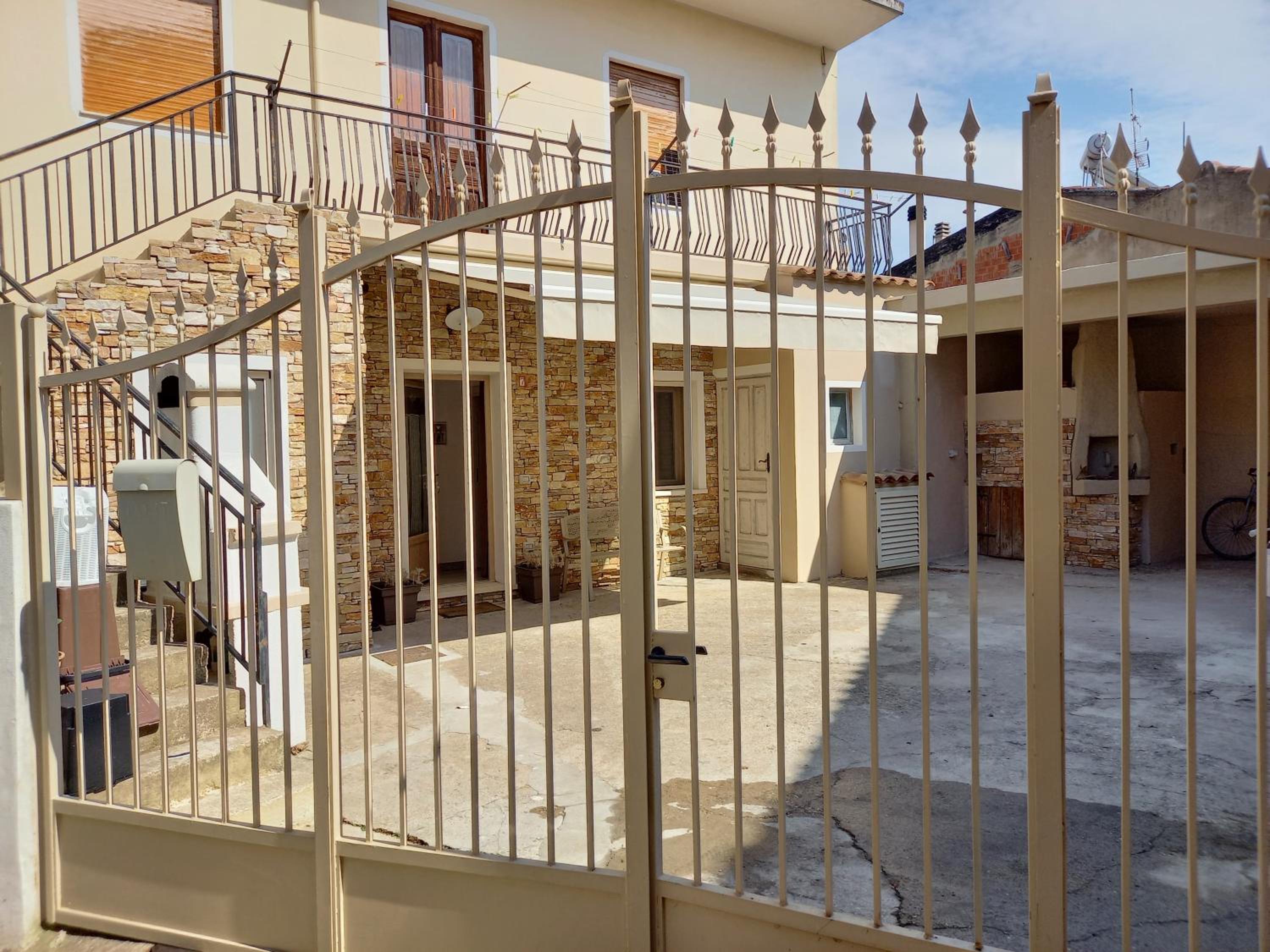 Titina's House view 3
