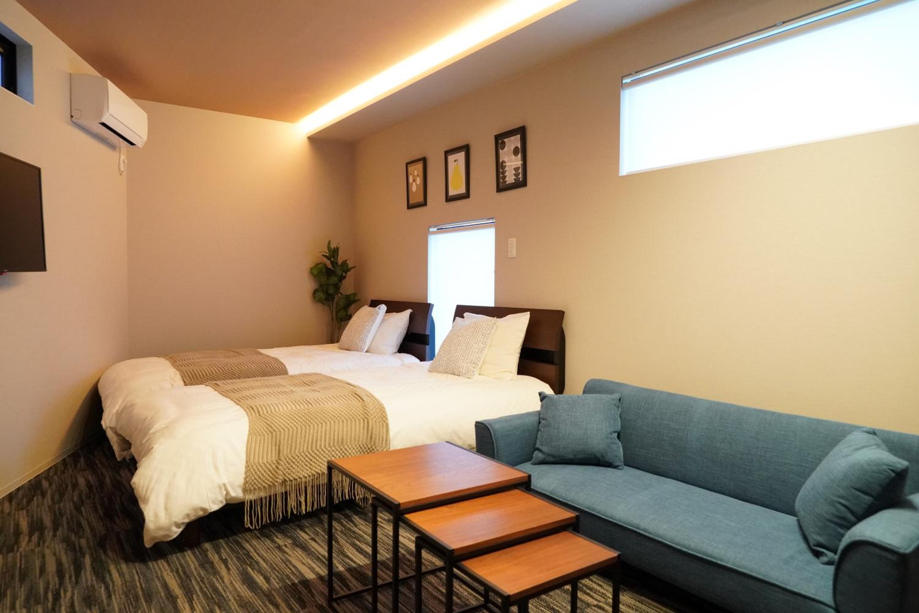 hotel room