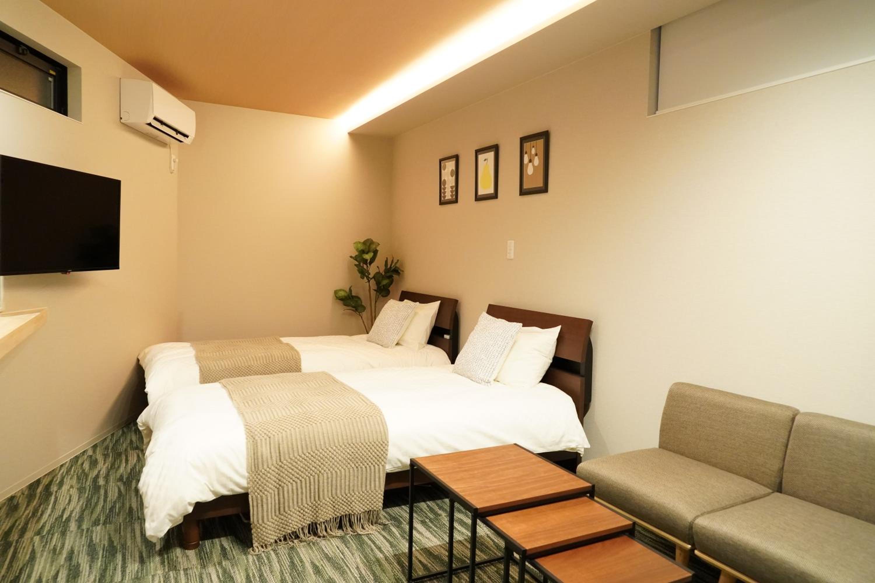 hotel room
