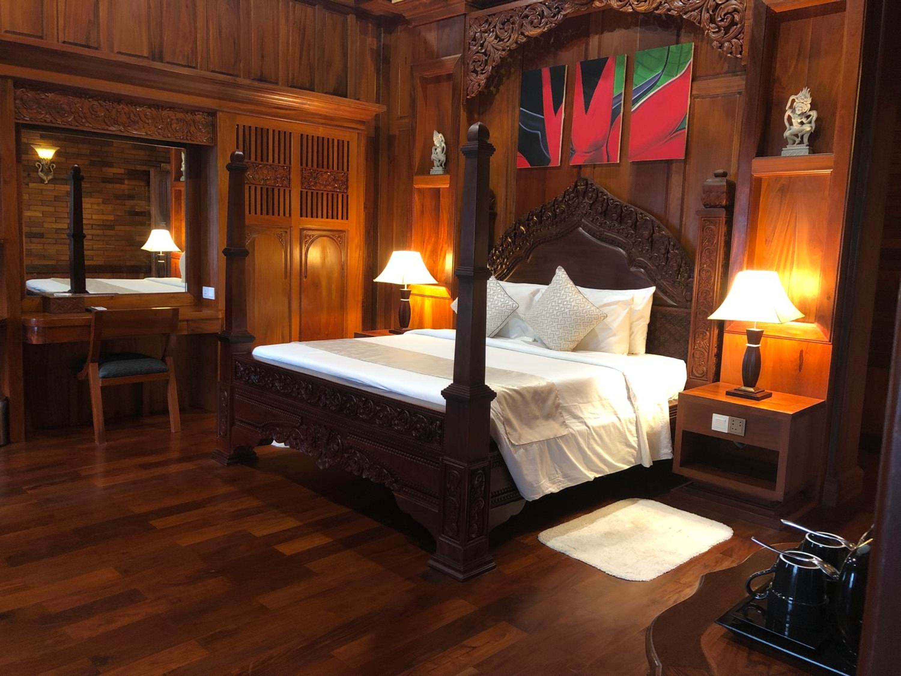Try Palace Resort Kep