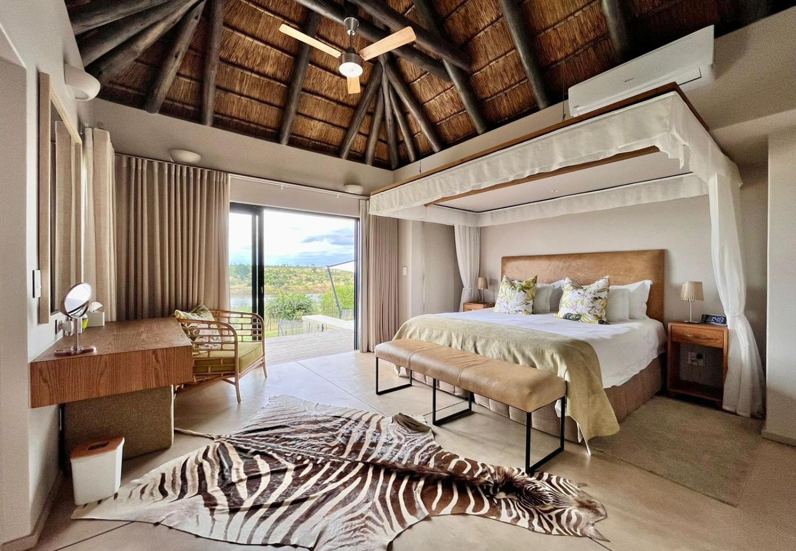 Jacana River Lodge Mjejane Game Reserve view 3