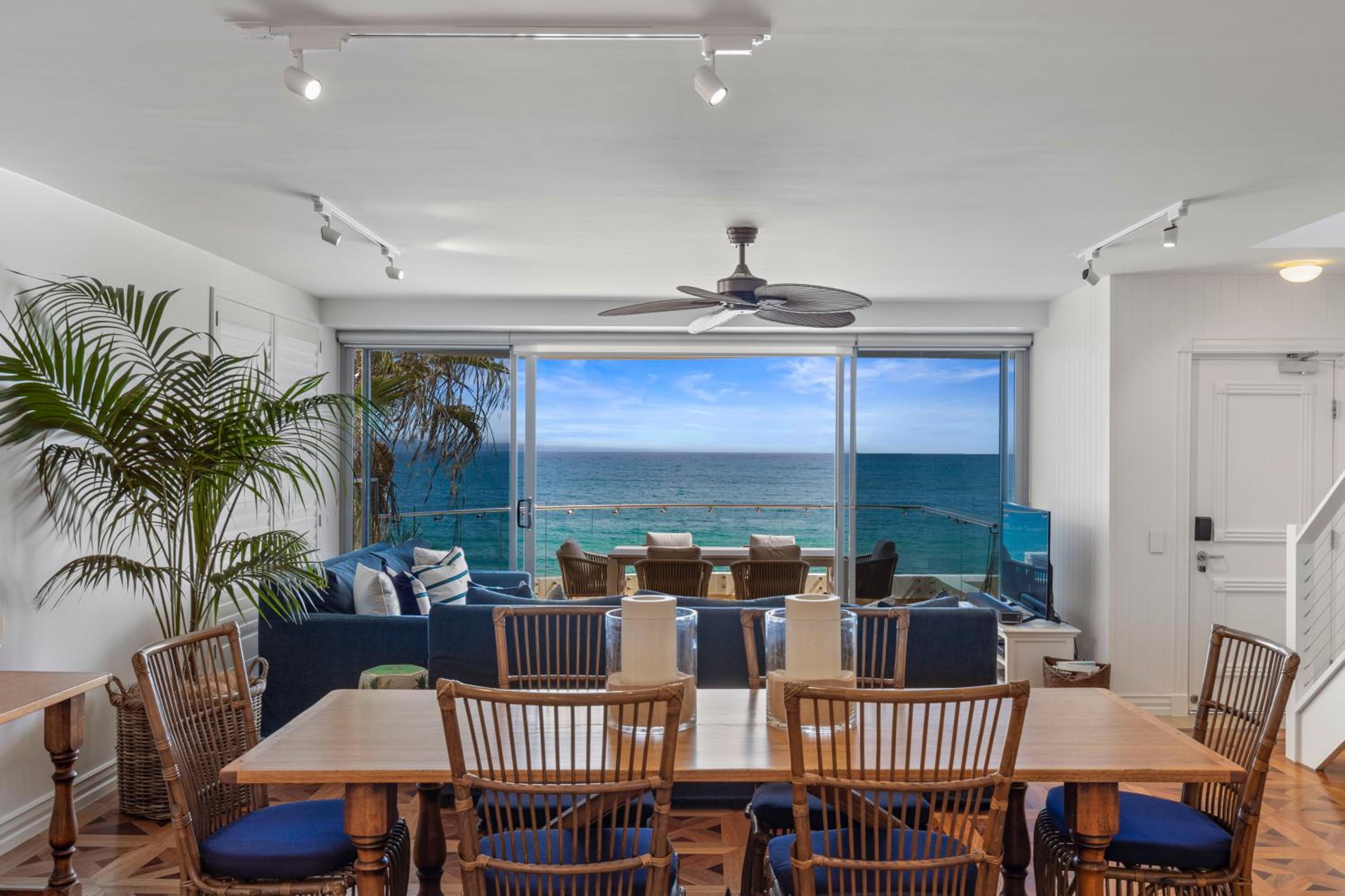 La Mer Apartments