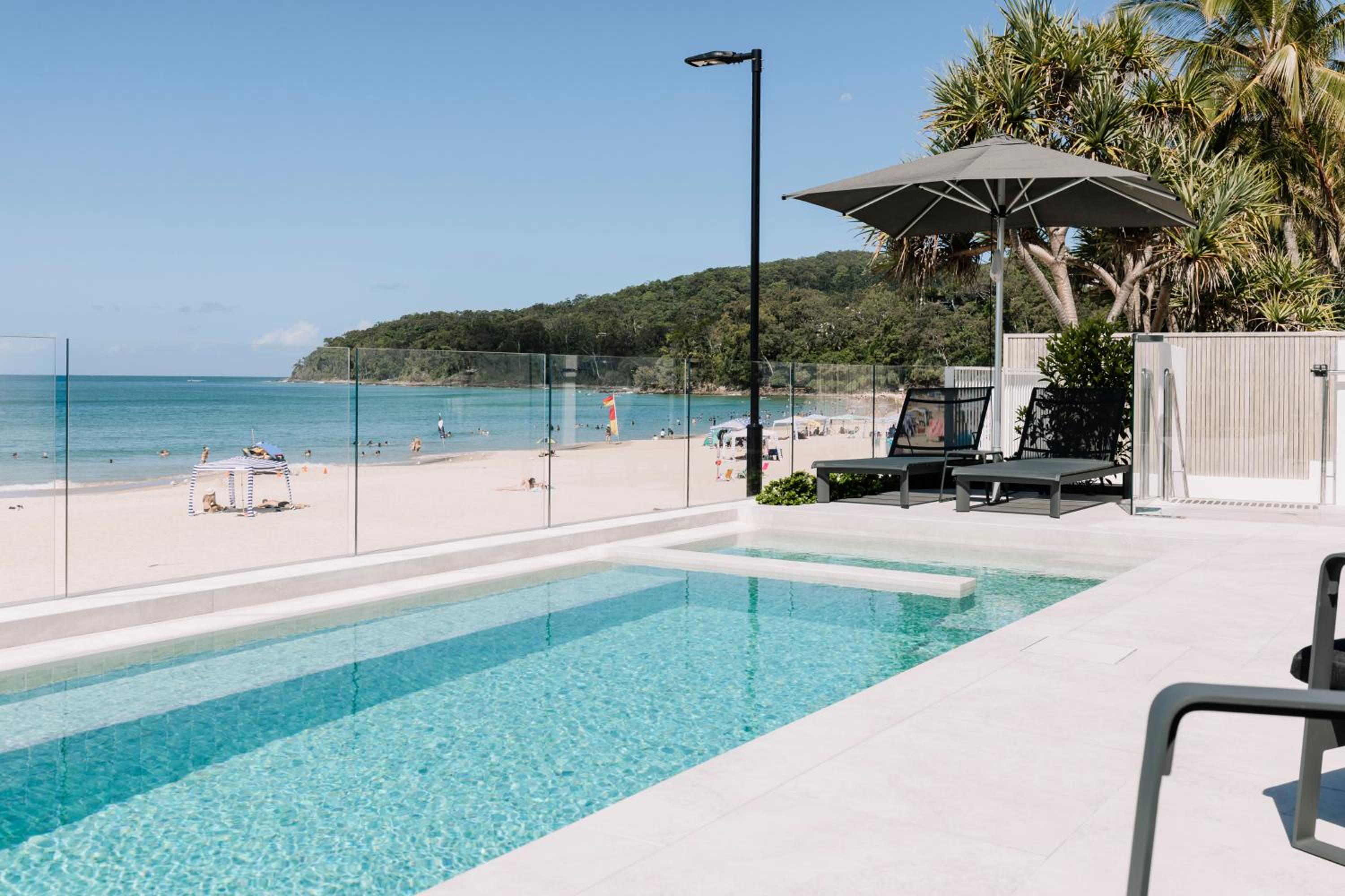 La Mer Apartments