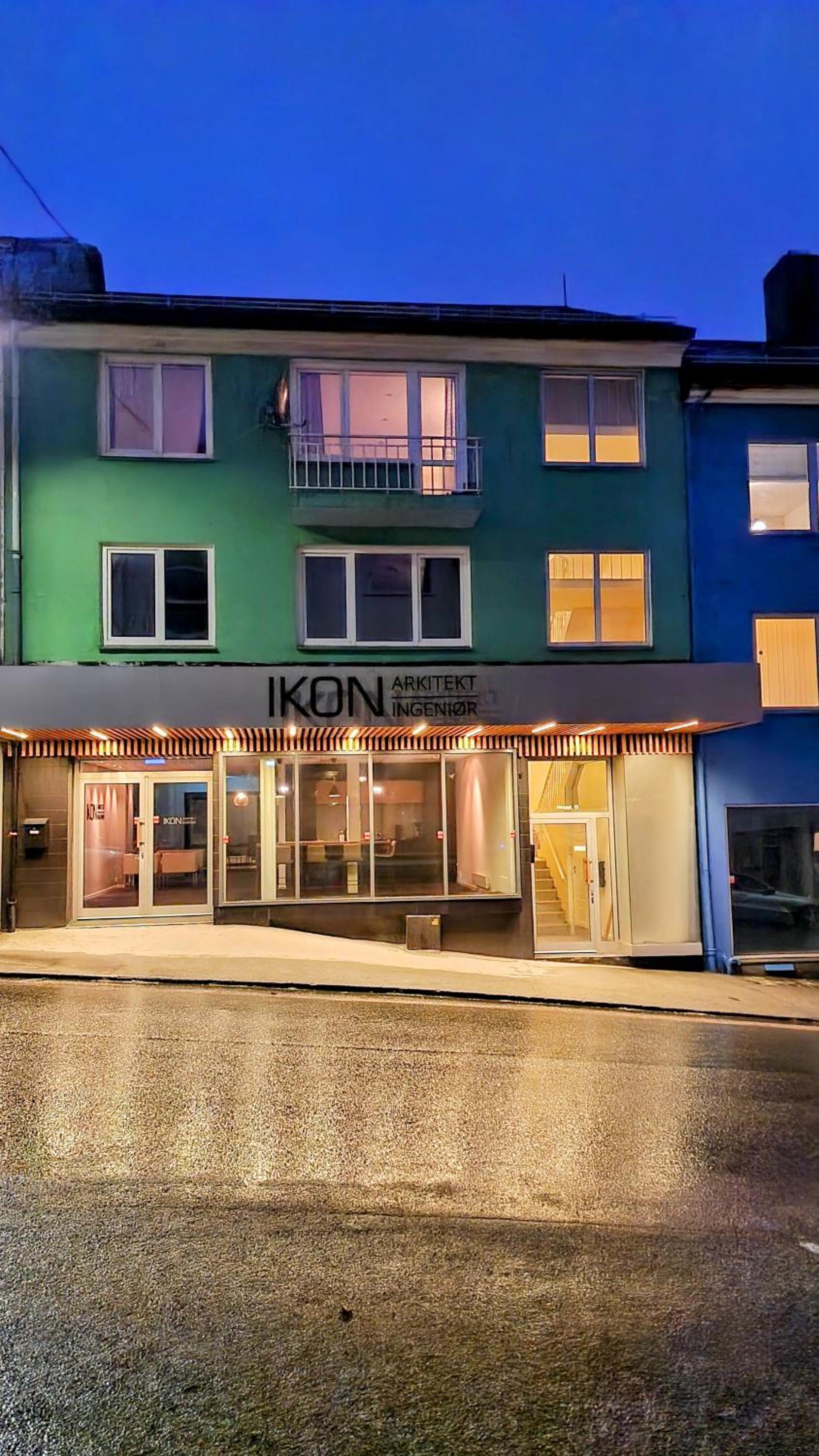 Lovely 2-bedroom loft with panoramic view. view 2