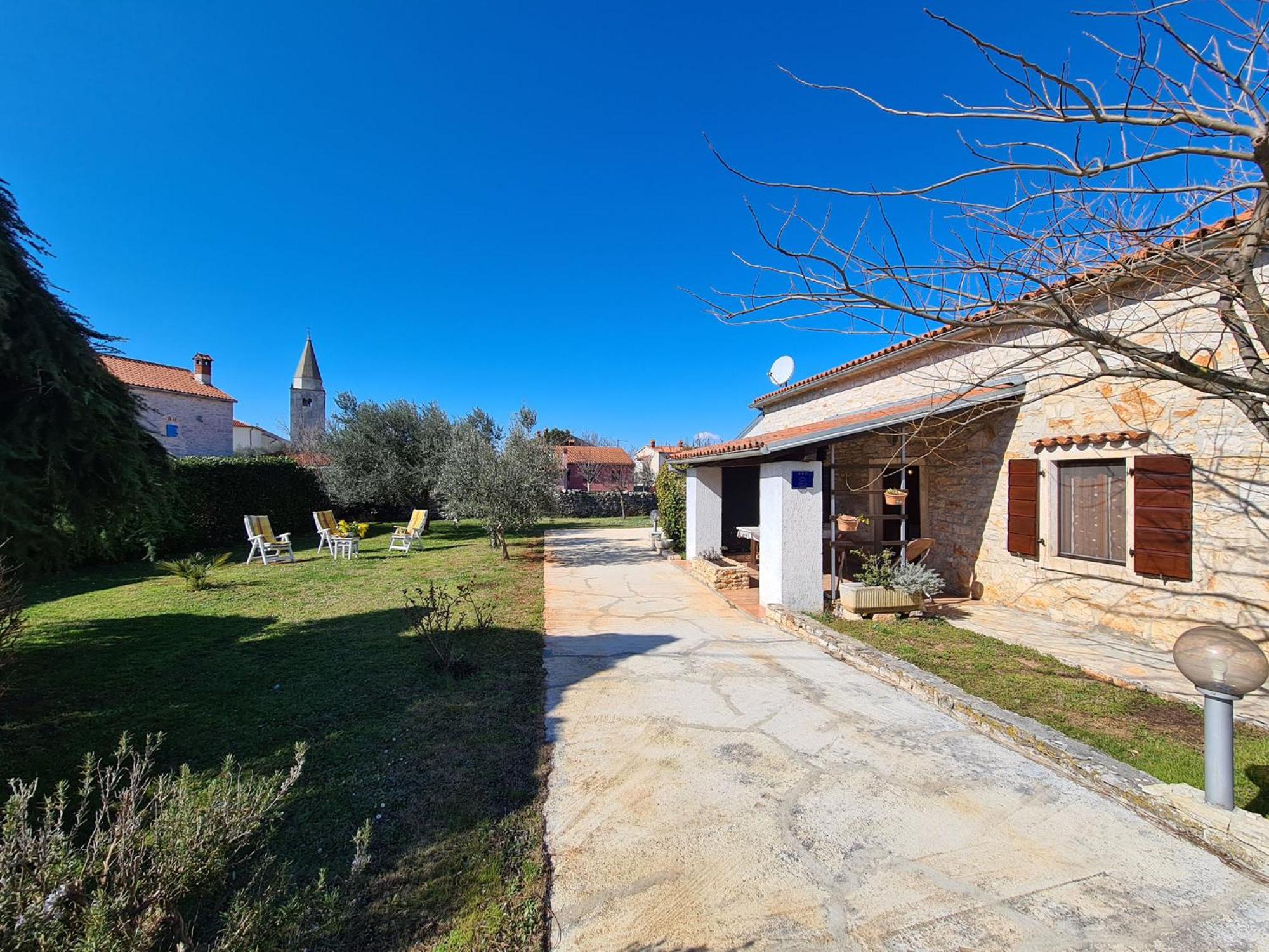 House Letizia 2147
