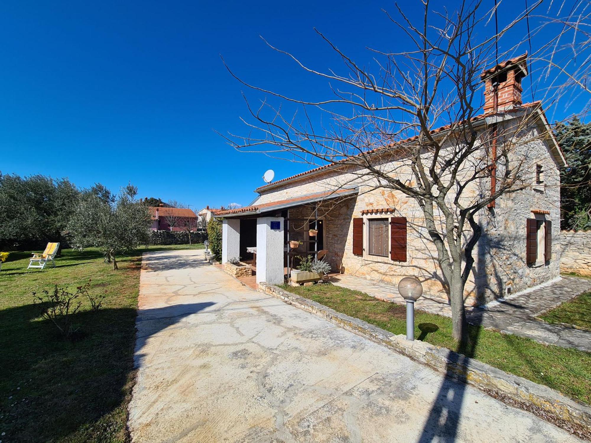House Letizia 2147