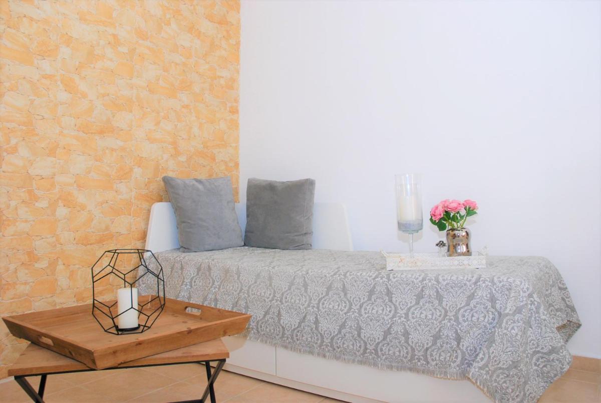 Kovi Lardos Village House photo 2