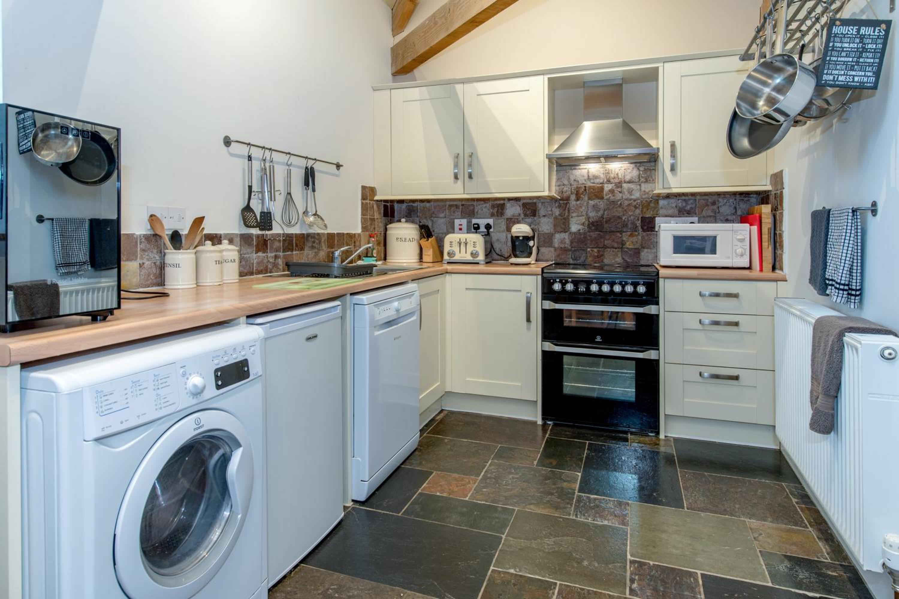 Photo 67