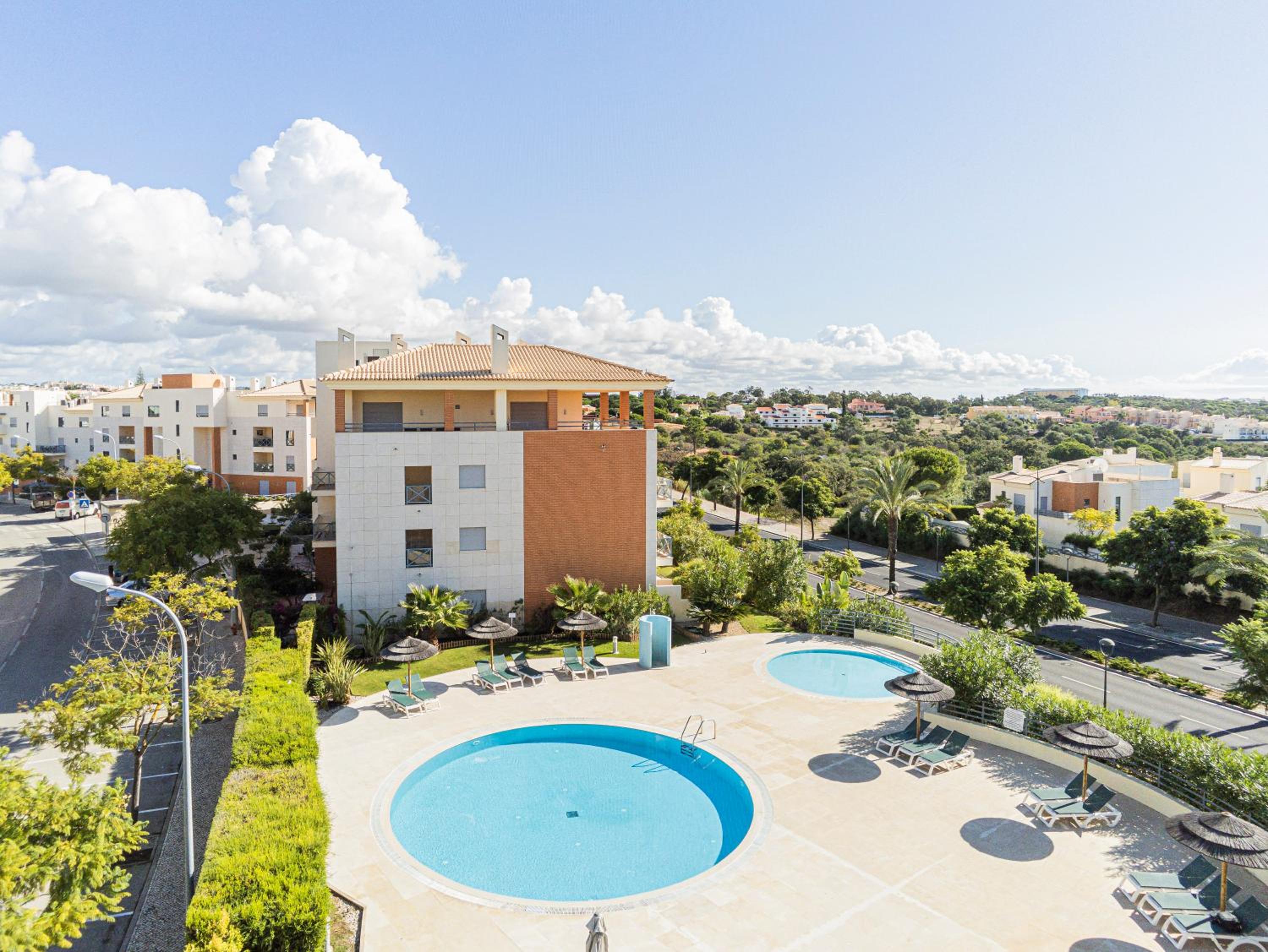 Albufeira Corcovada 1 Quarto by Glenge Holiday view 4