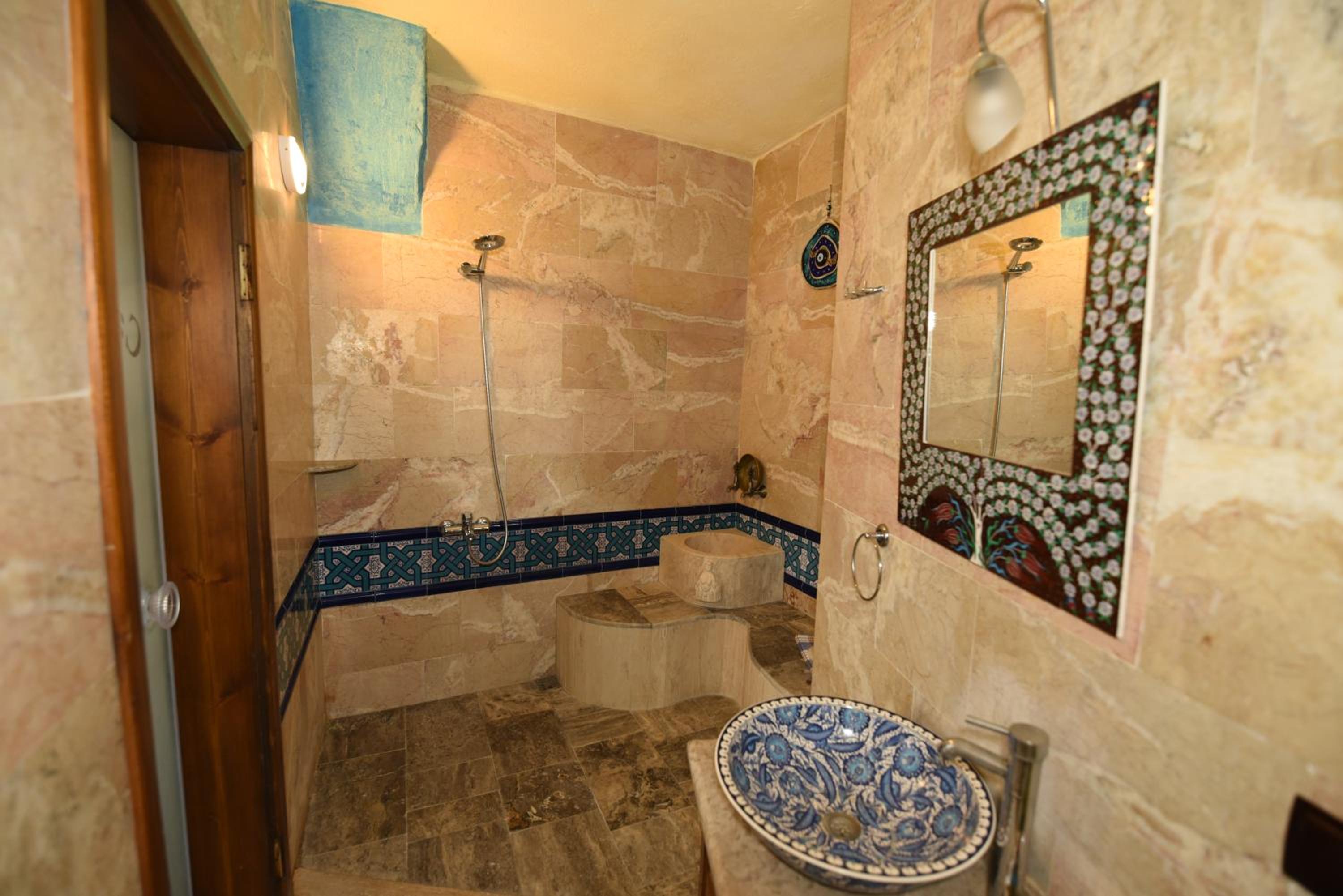 Canela Cave Hotel - Cappadocia - Image 23