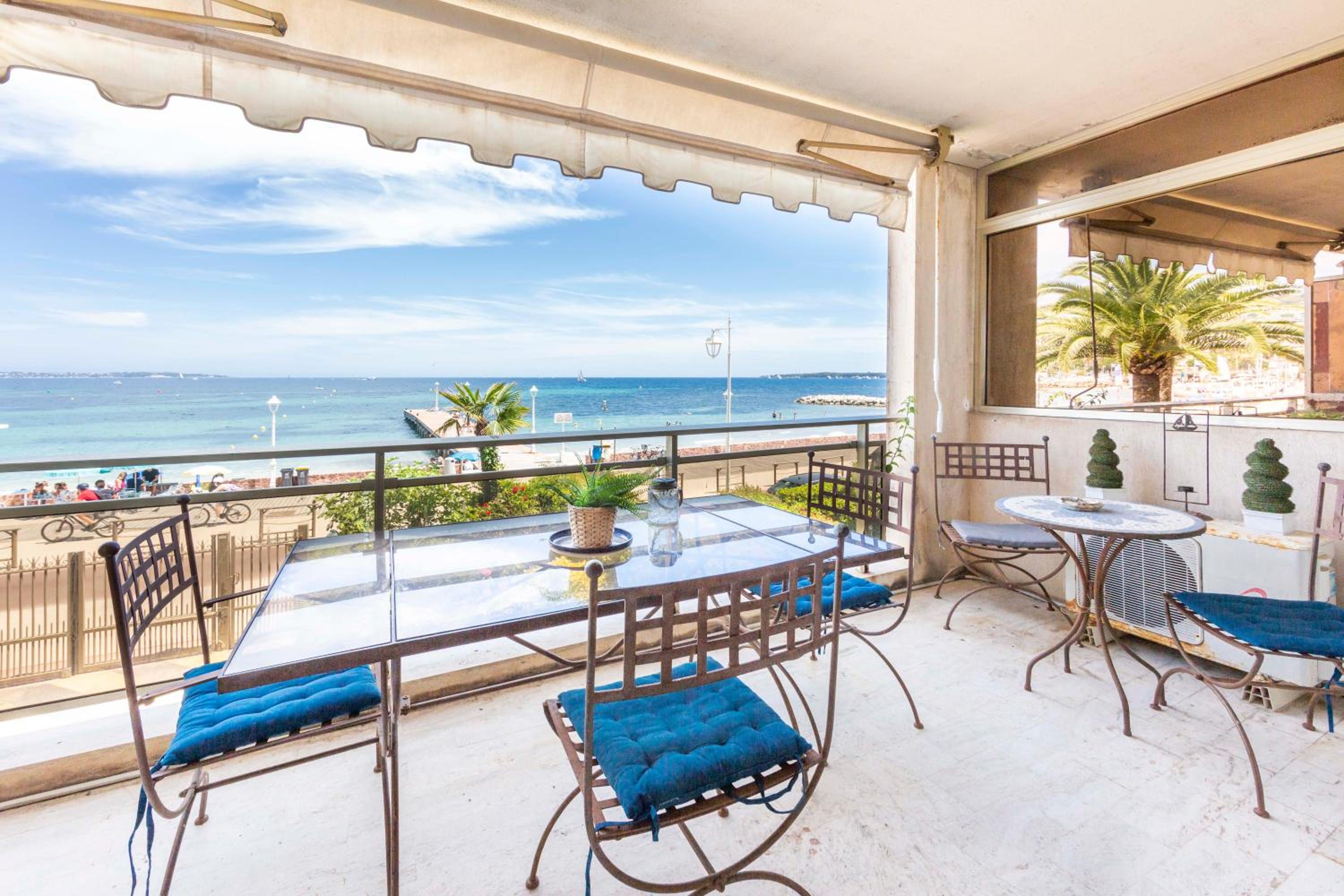 Apartment Seaside