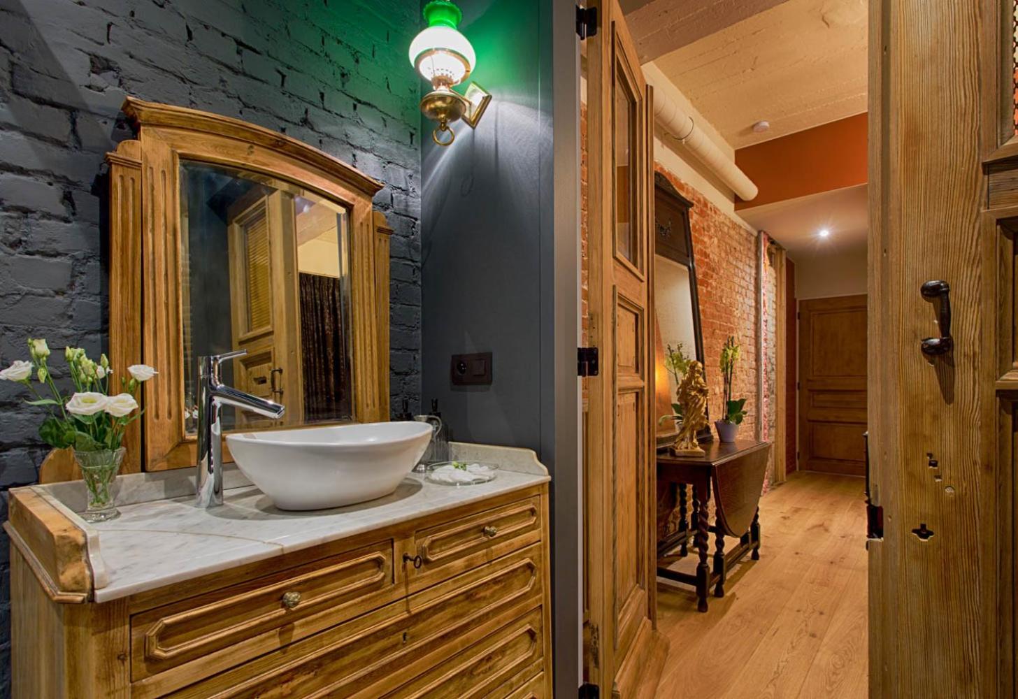 B&B Royal Swans - Adults-Only Boutique Stay in Bruges