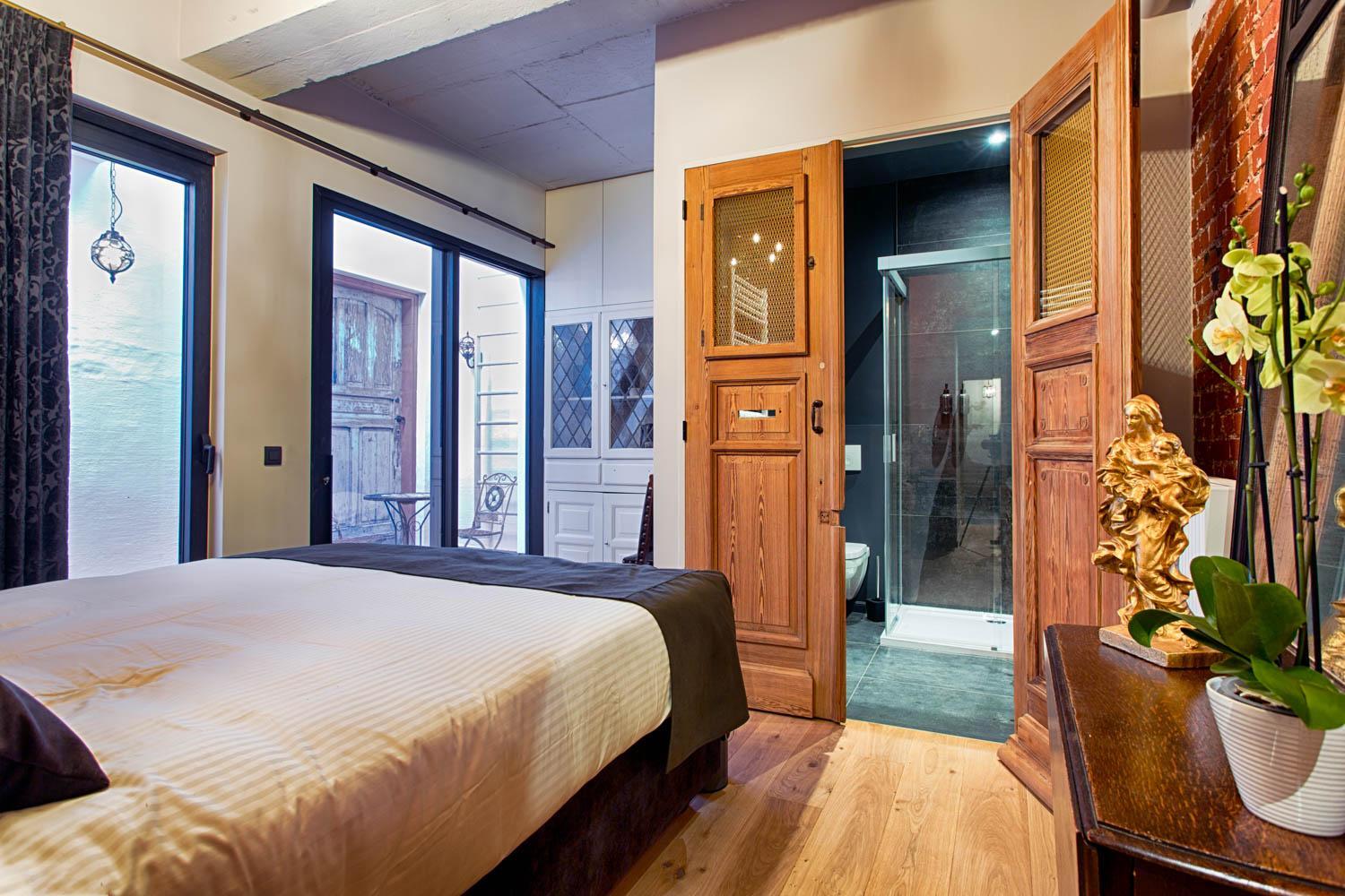 B&B Royal Swans - Adults-Only Boutique Stay in Bruges