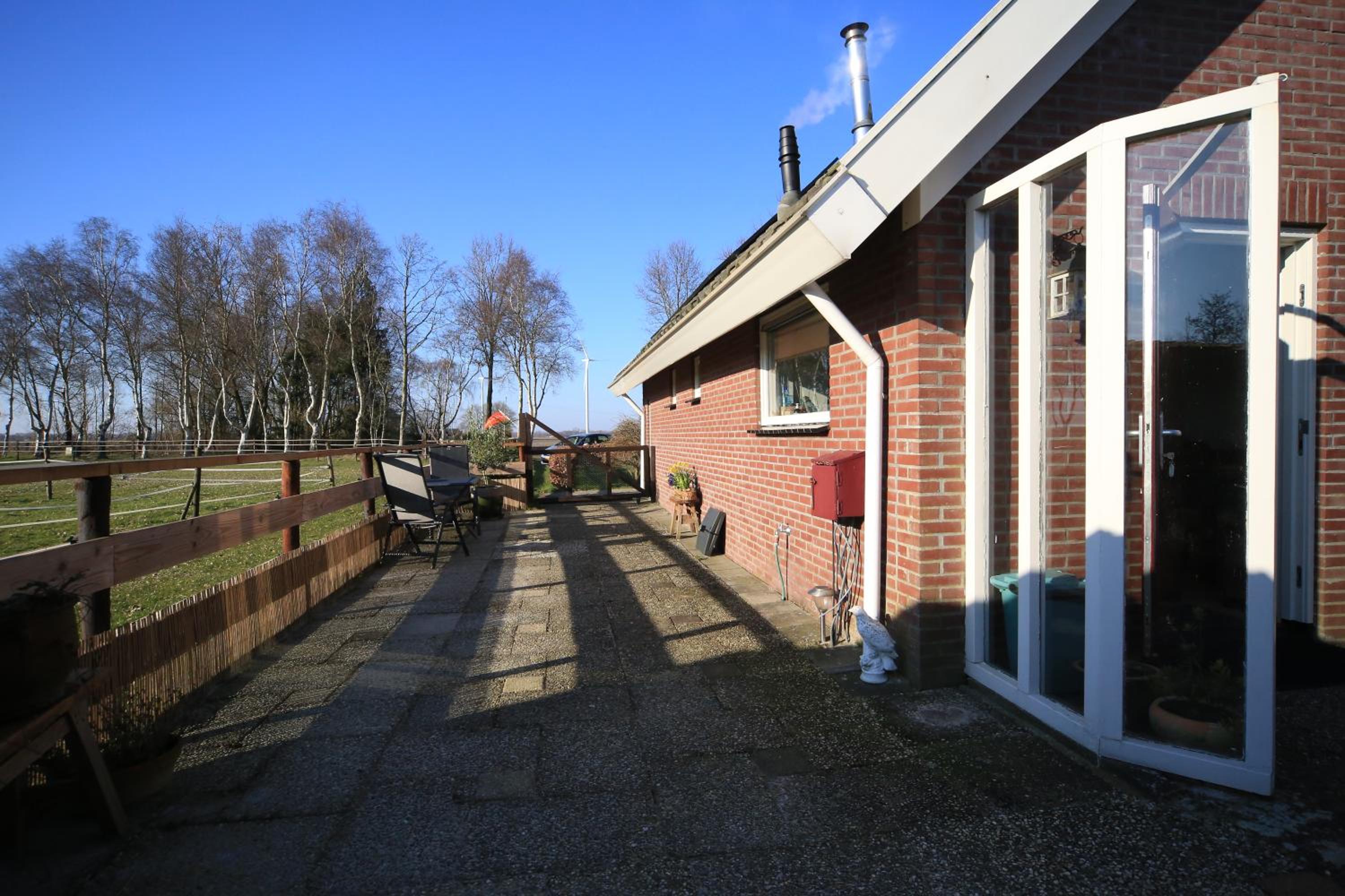 Photo 43