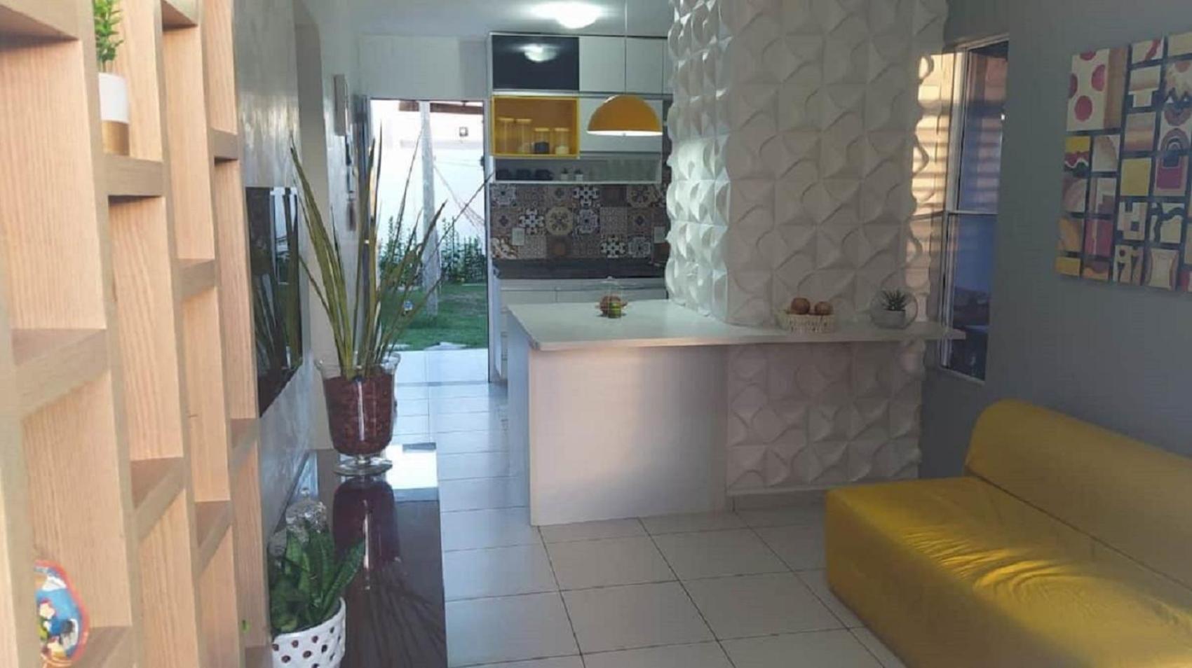 Linda Casa com Piscina em Condomínio Fechado na Praia do Francês