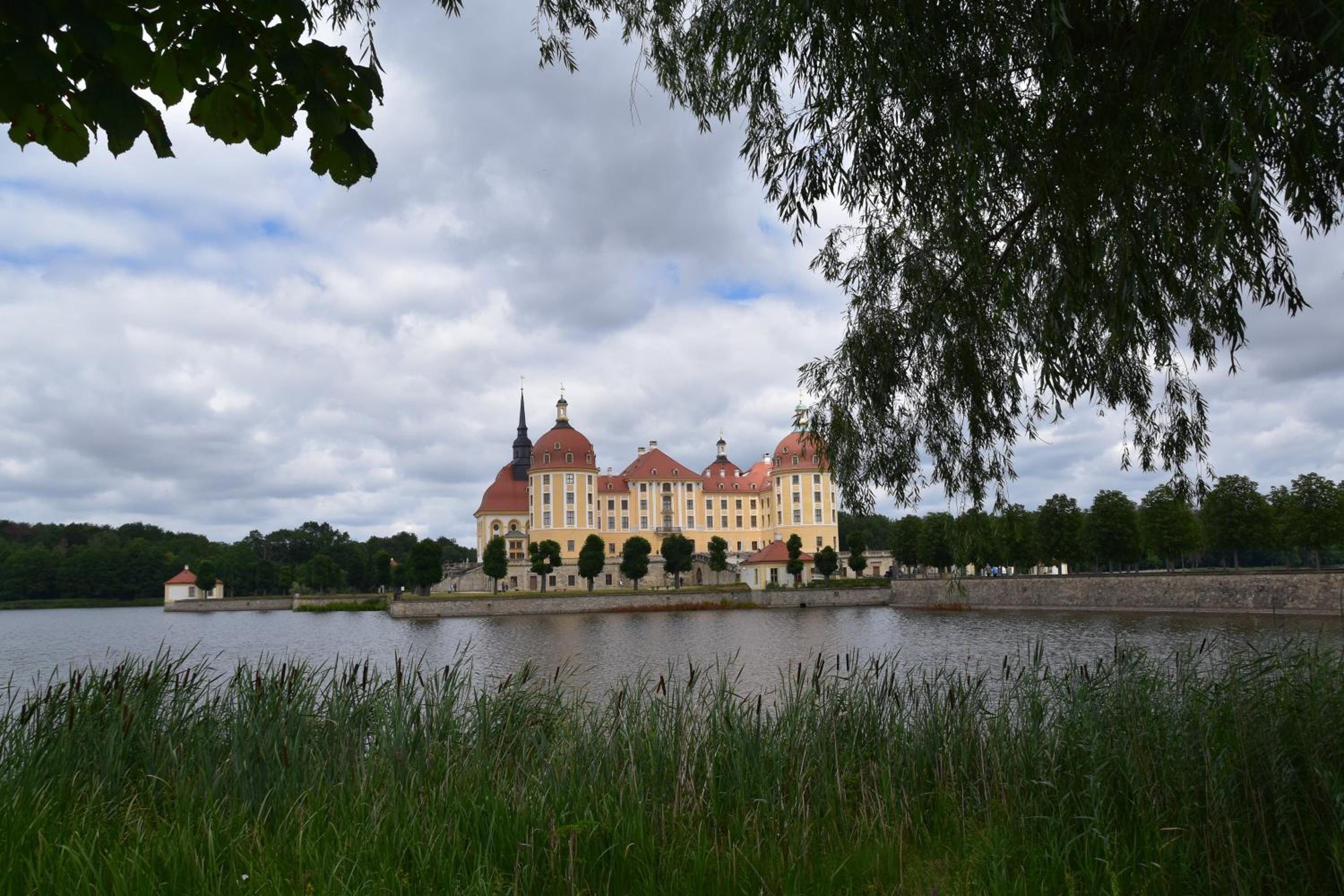 Ferienwohnung und Pension 