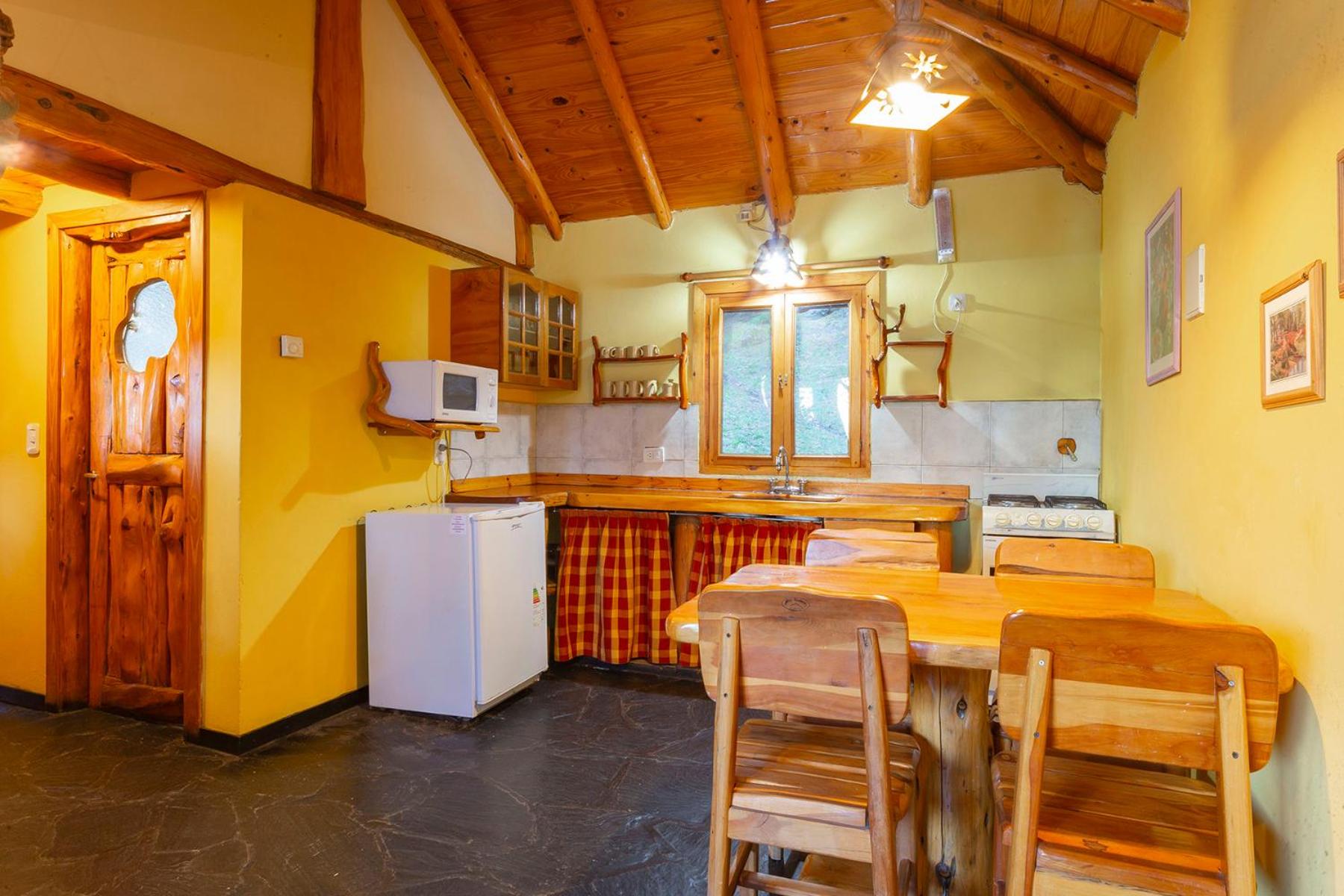 Cabañas Villa Labrador con costa de lago