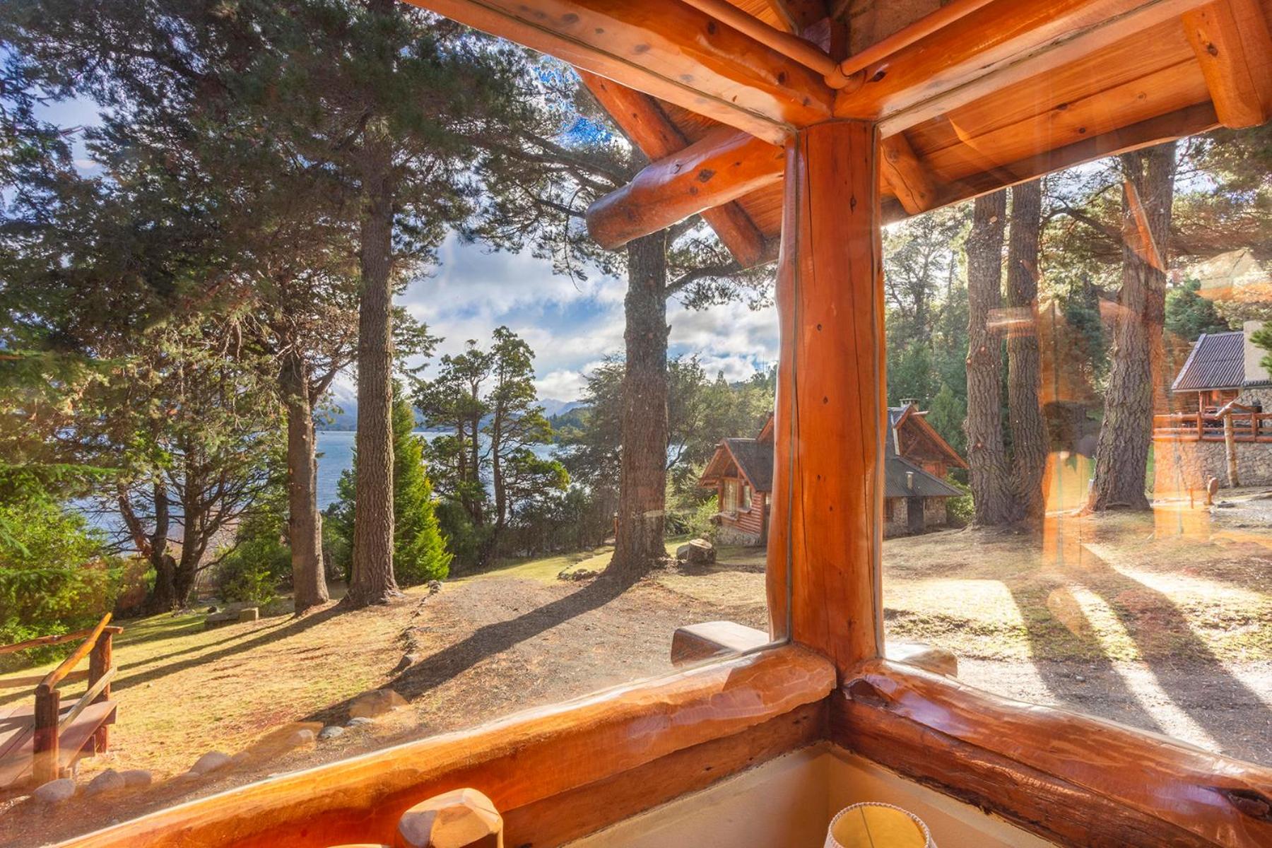 Cabañas Villa Labrador con costa de lago