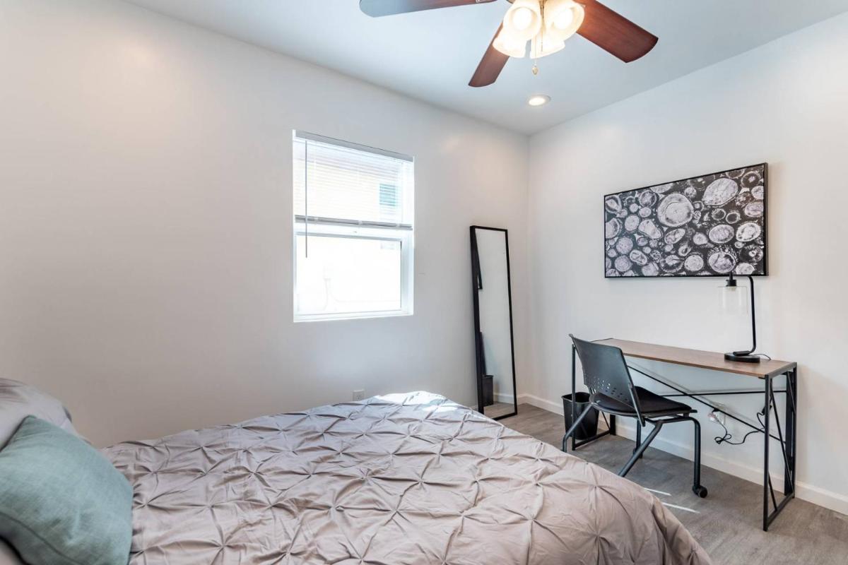 Leighton Campus Apt