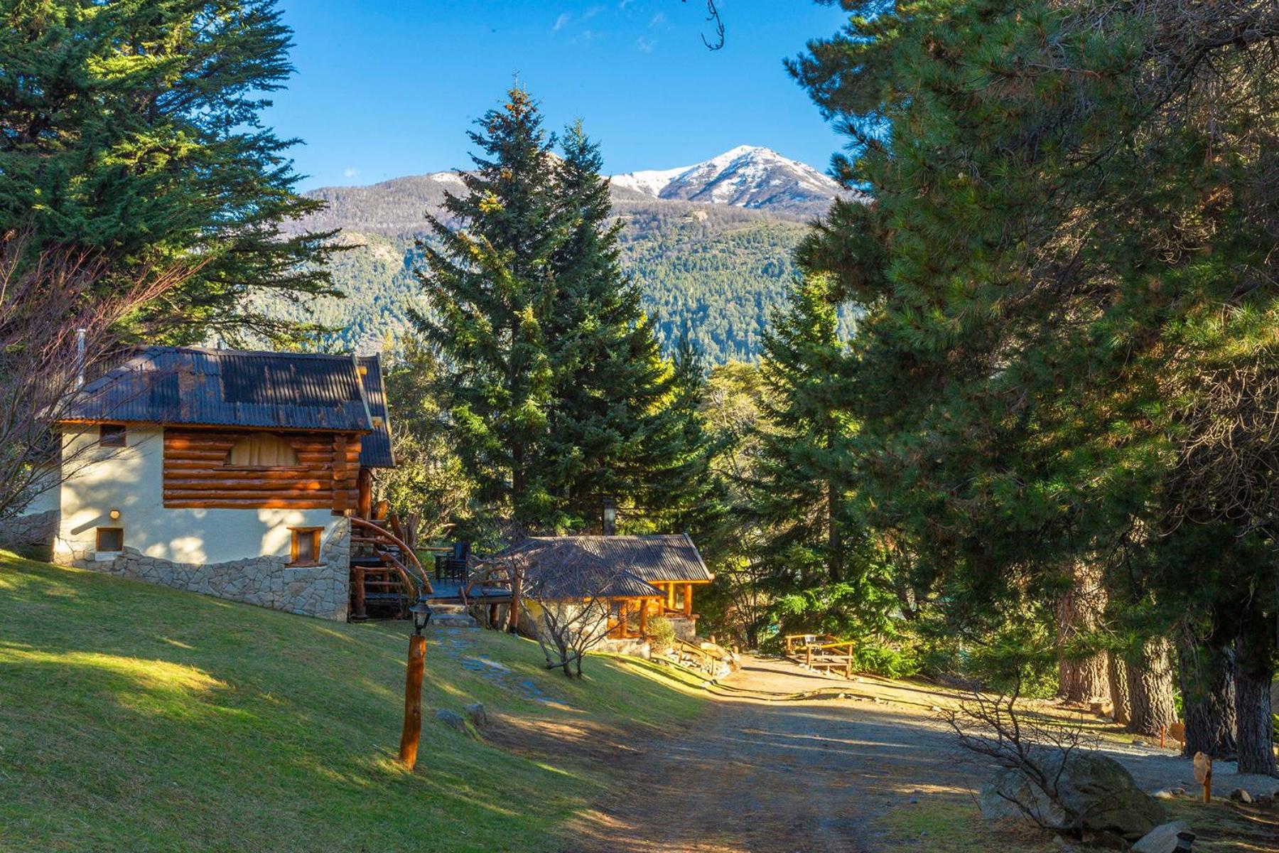 Cabañas Villa Labrador con costa de lago