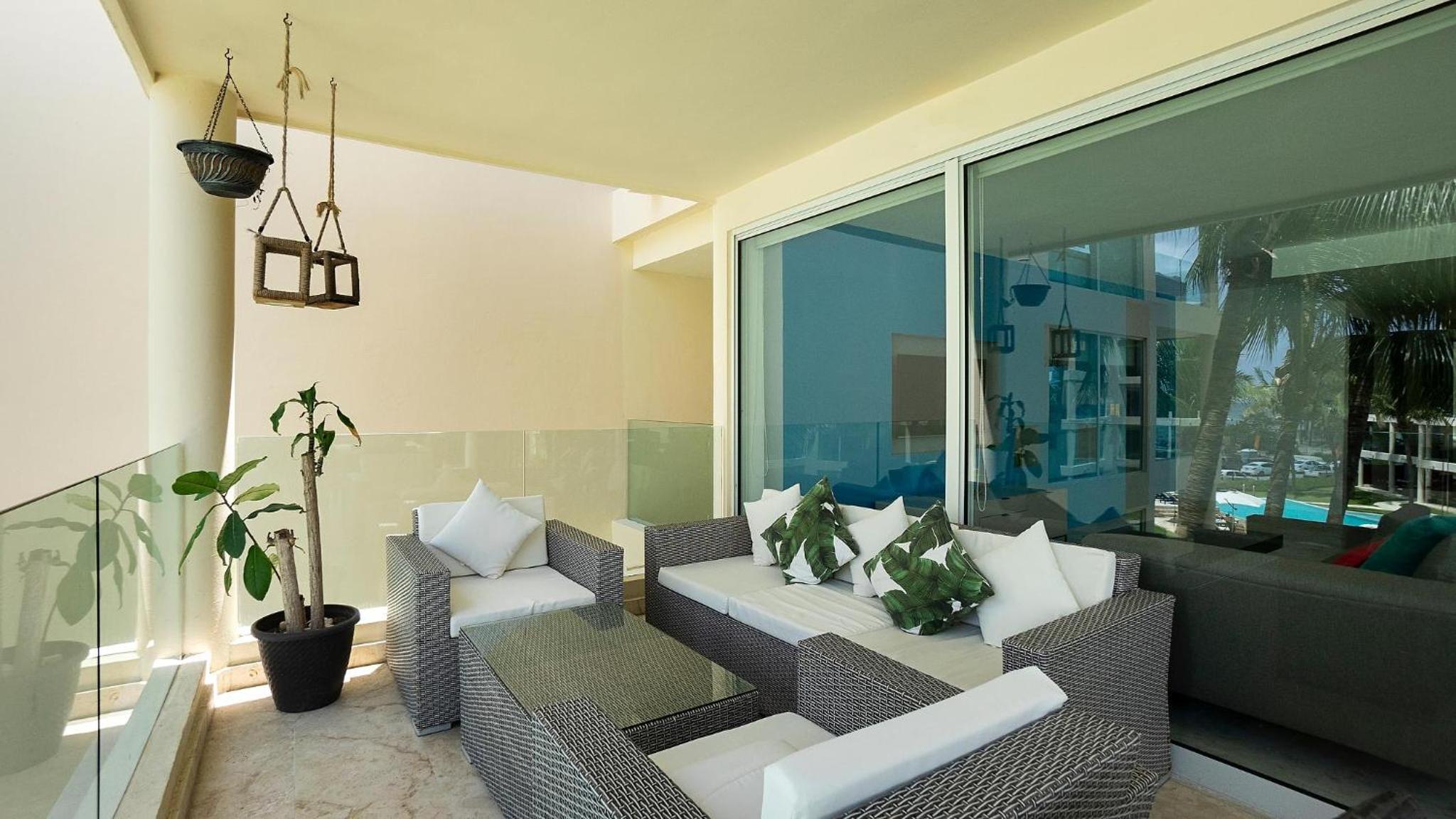 2 Bedroom Ocean View condo at The Elements by BRIC