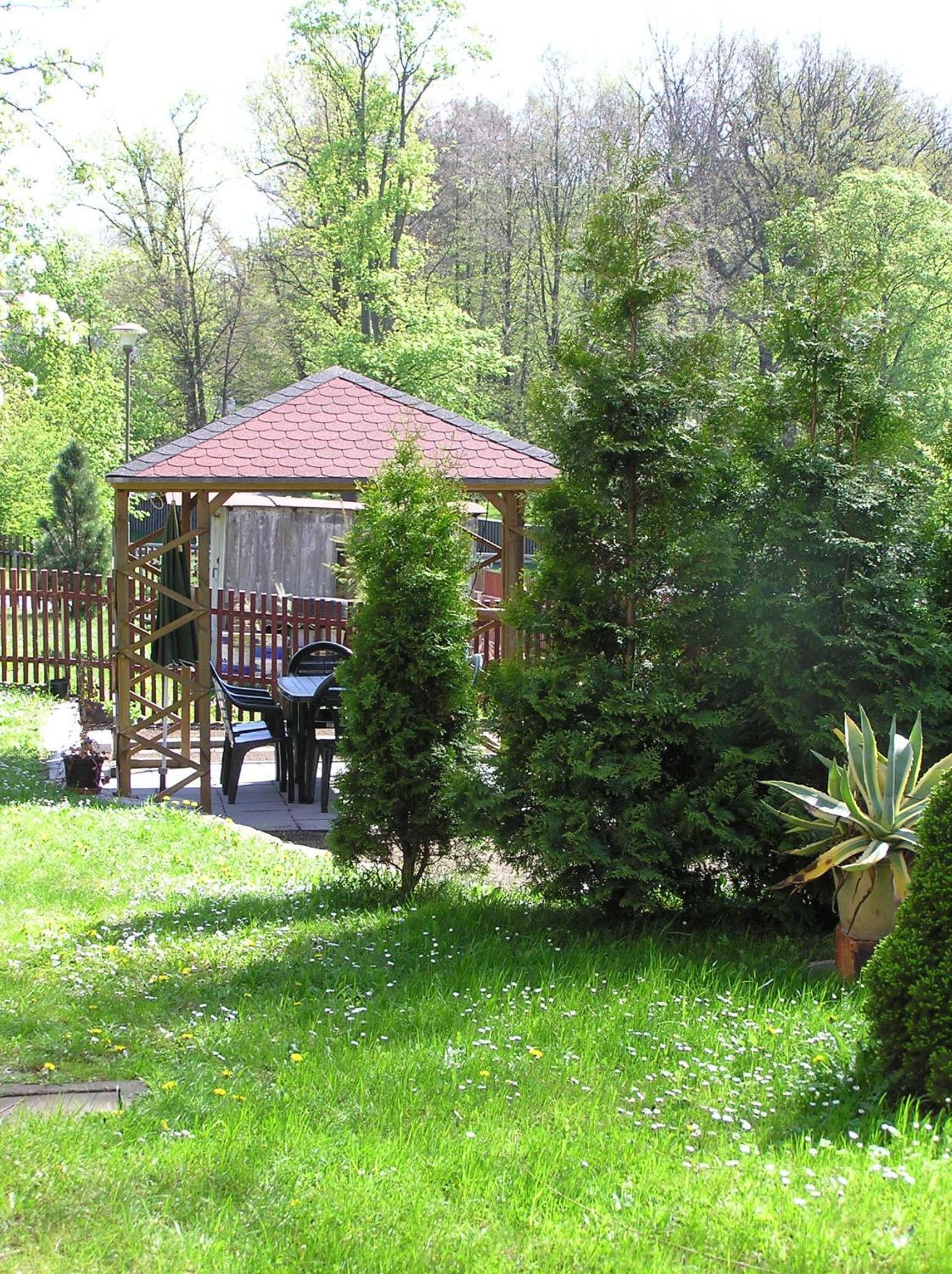 Ferienwohnung und Pension 