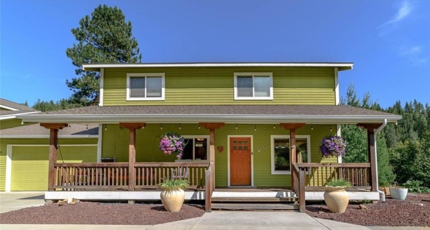 Hotel WANDER INN, 4 Bedroom 2 Bath, 5 Min to Downtown, Custom Home - Image 1